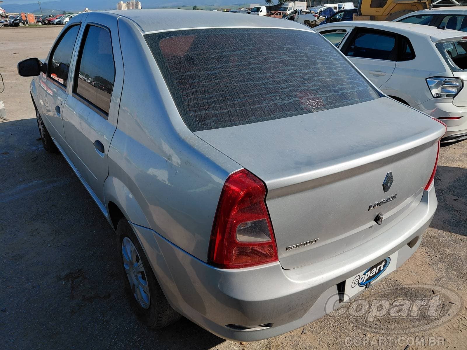 Renault Logan 2012 — foto 3