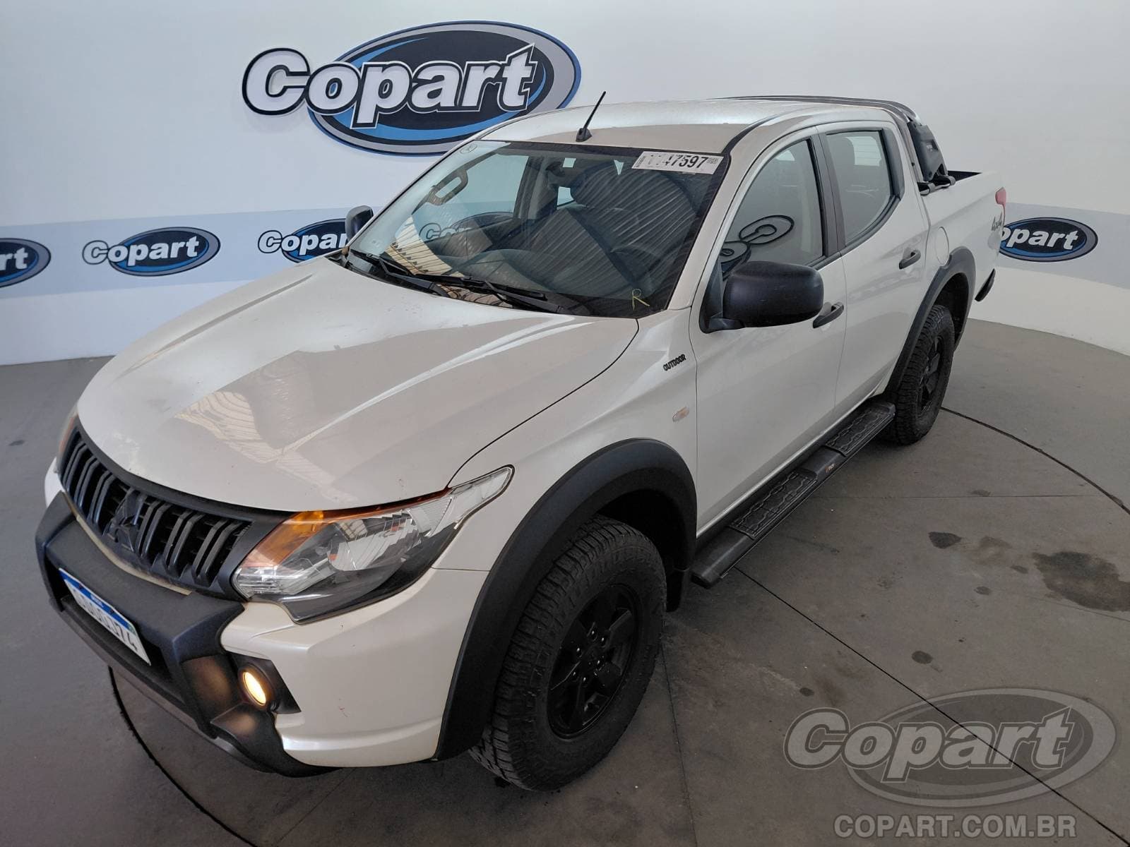 Mitsubishi L200 Triton 2025 — foto 2