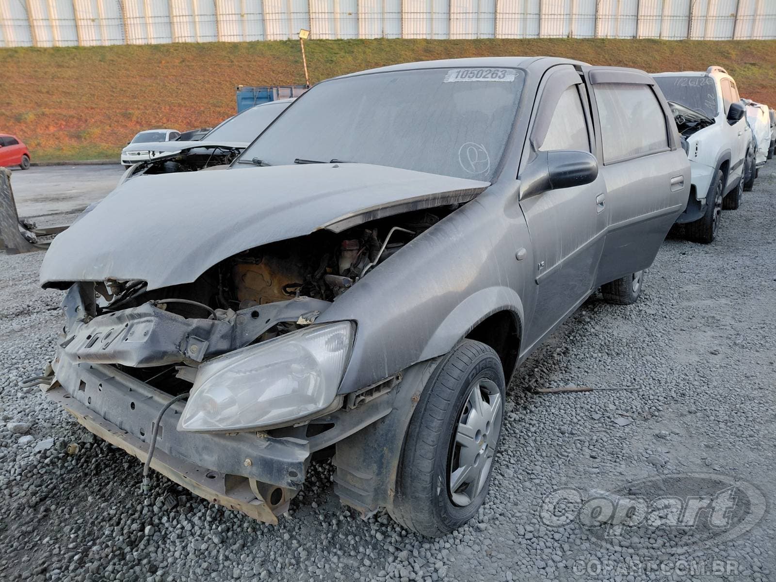 Chevrolet Classic 2012 — foto 2