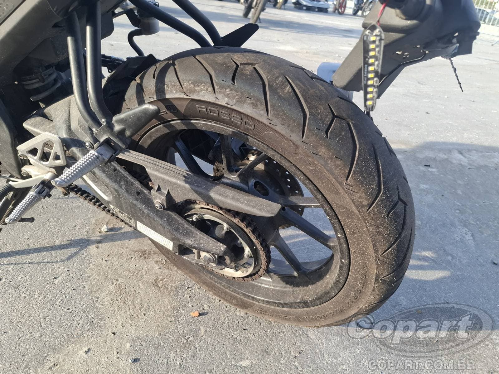 Yamaha YZF R15 2025 — foto 7