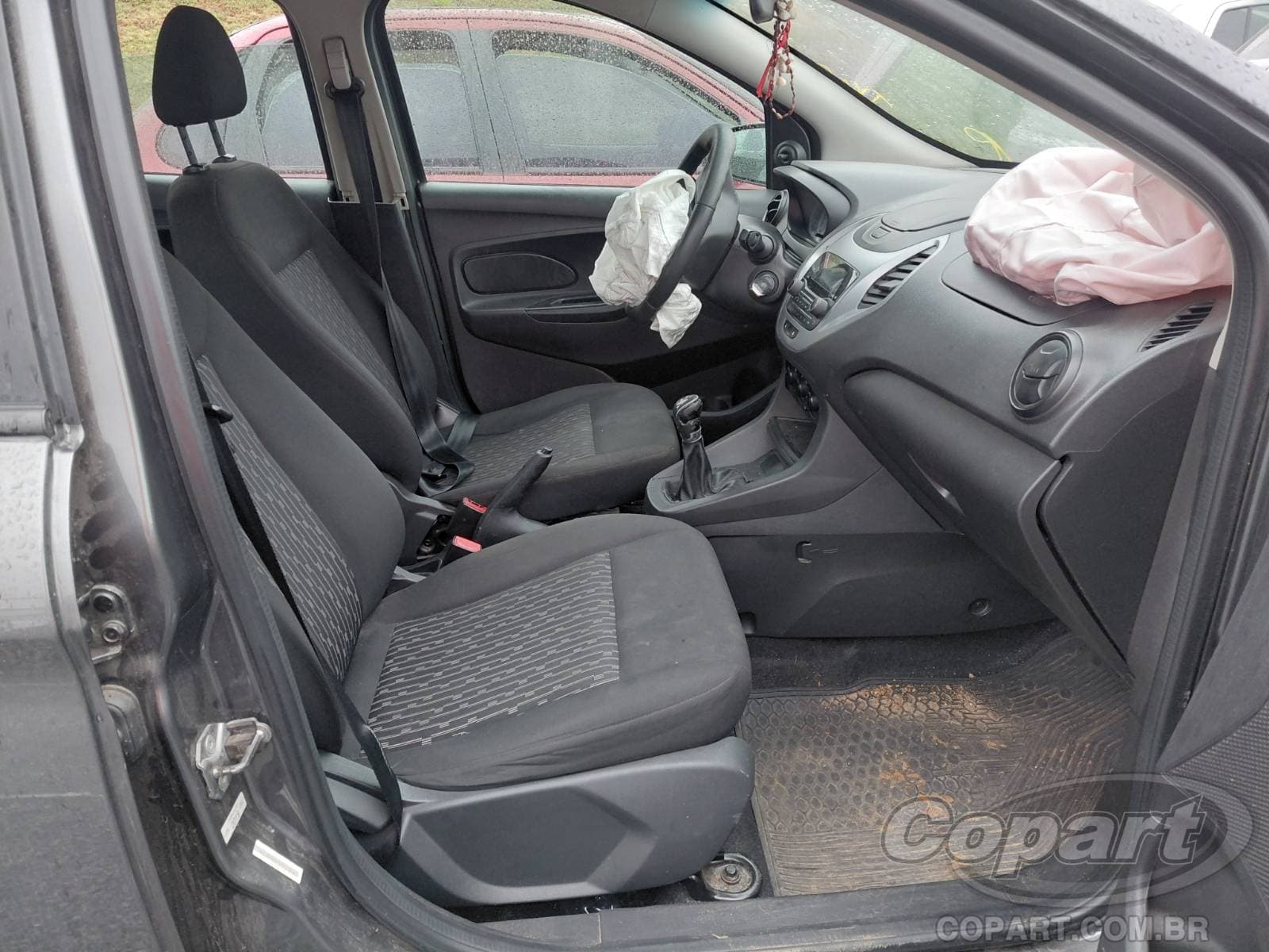 Ford KA Sedan 2020 — foto 5