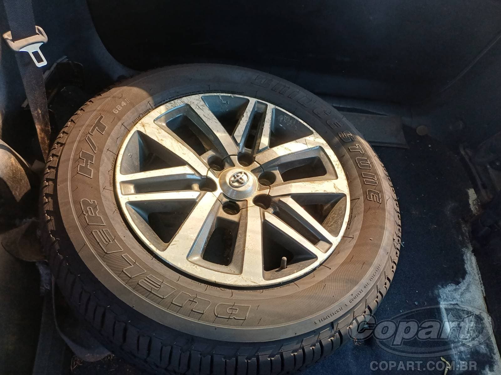Toyota SW4 2019 — foto 10
