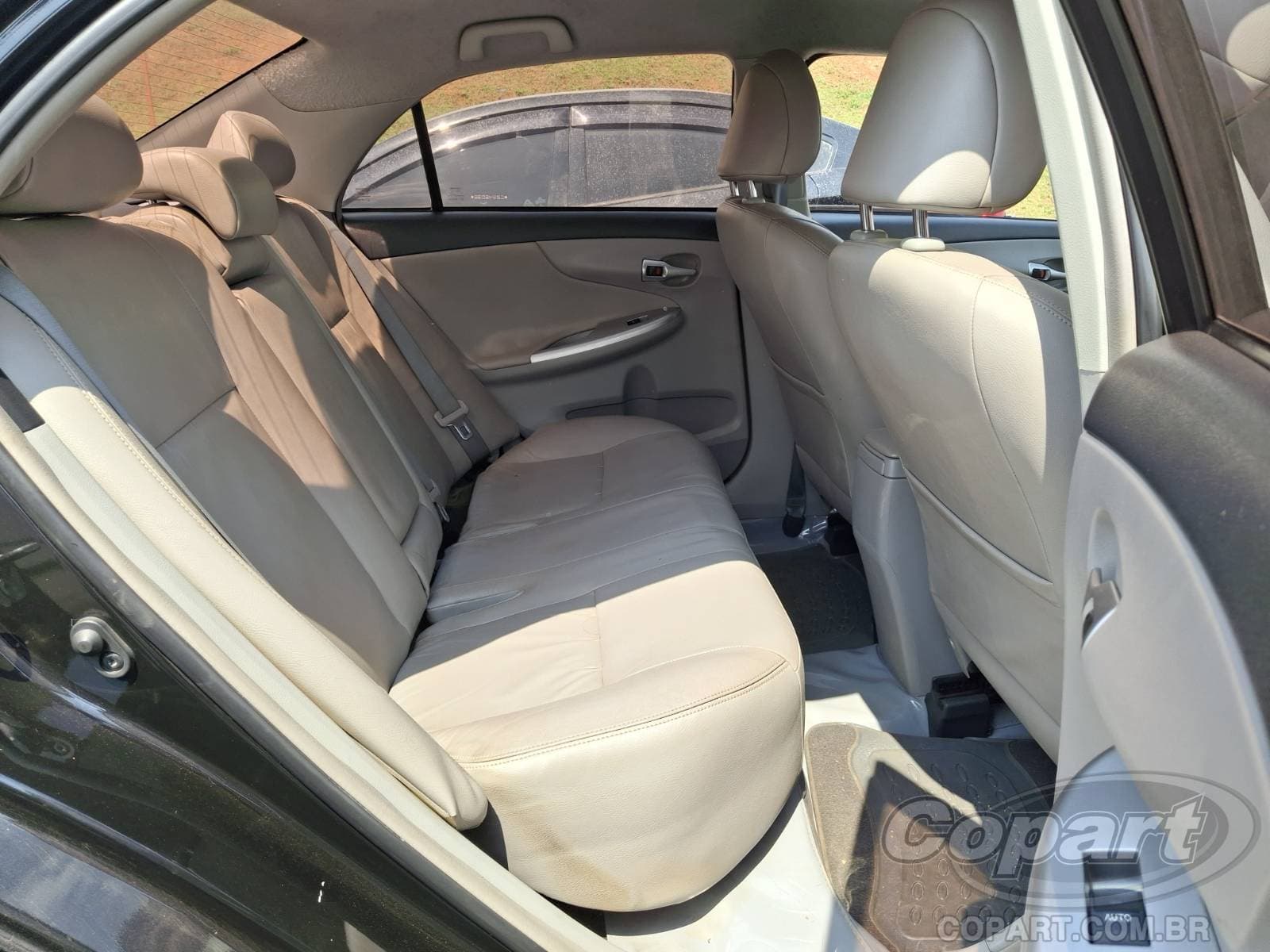 Toyota Corolla 2012 — foto 6