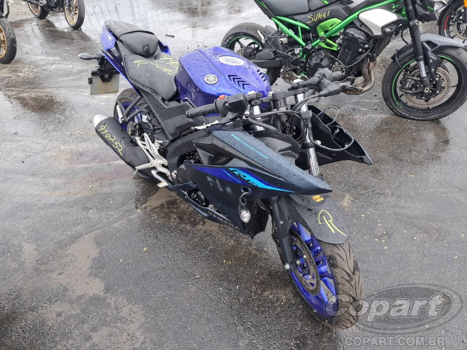 Yamaha YZF R15 2025 — foto 1
