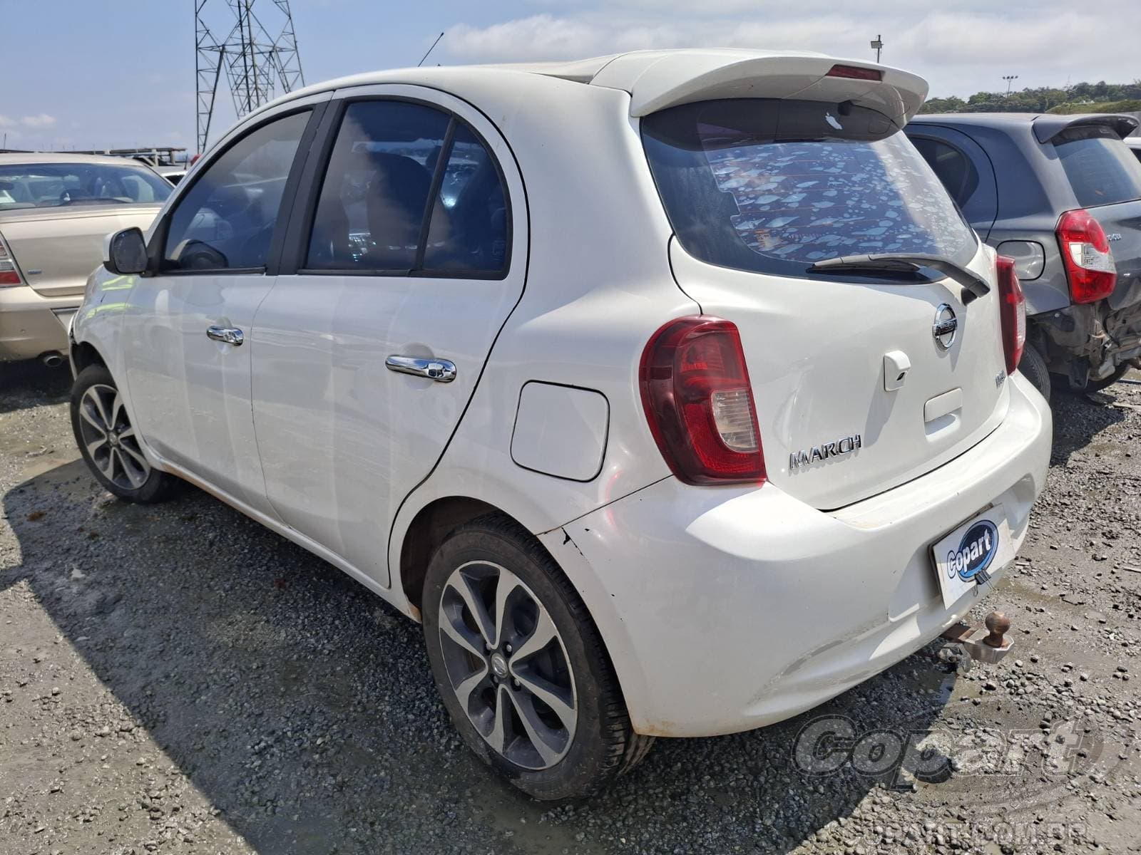 Nissan March 2015 — foto 3