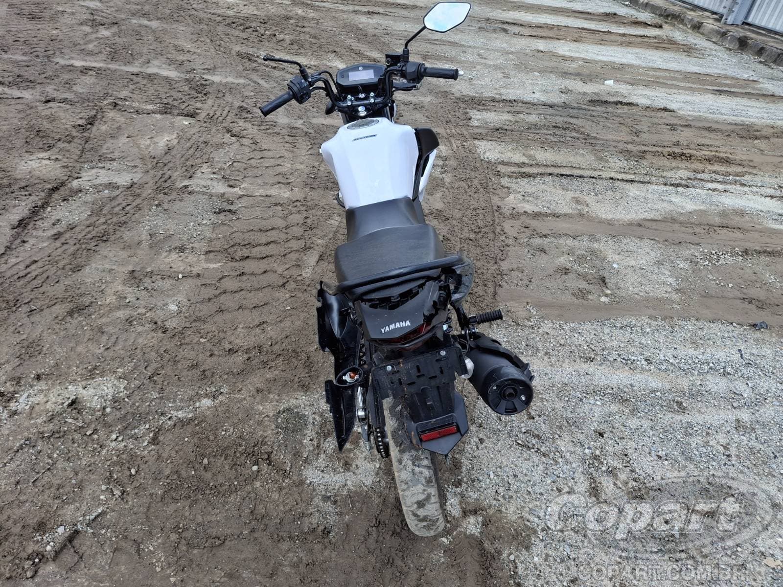 Yamaha Factor 2026 — foto 10