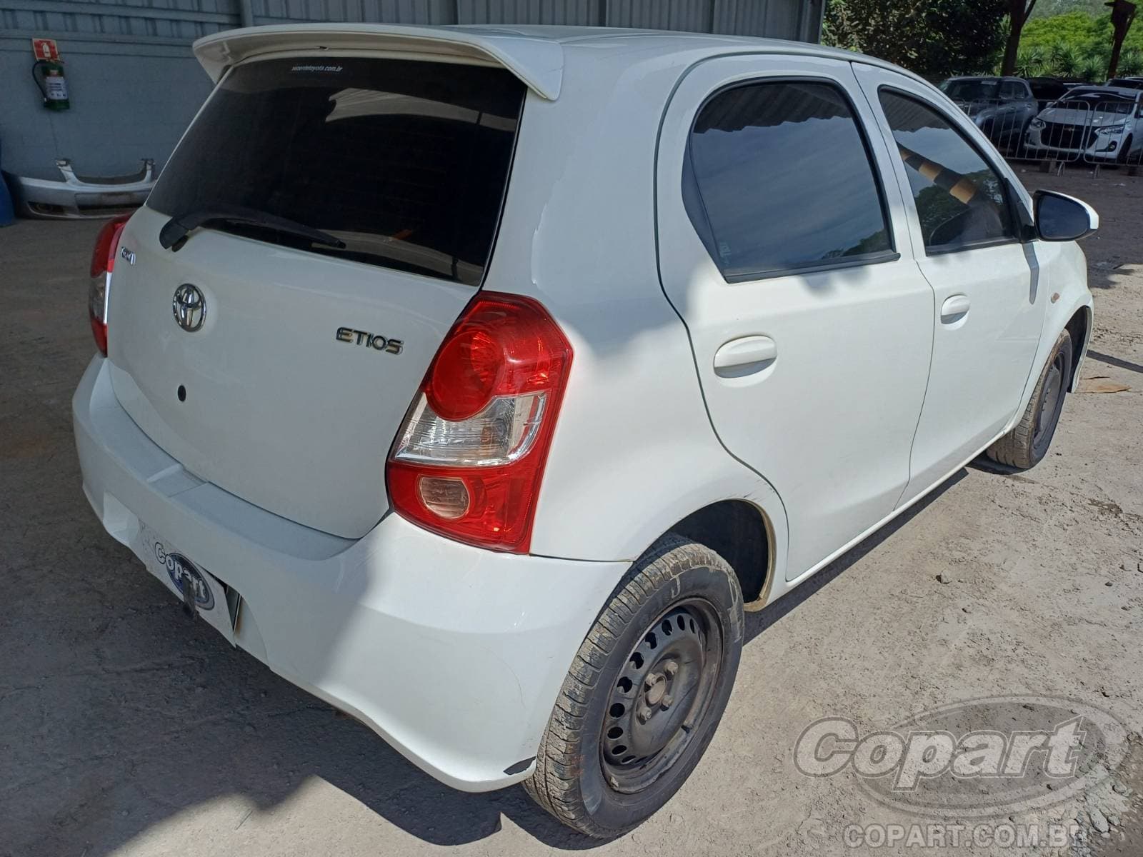 Toyota Etios 2018 — foto 4