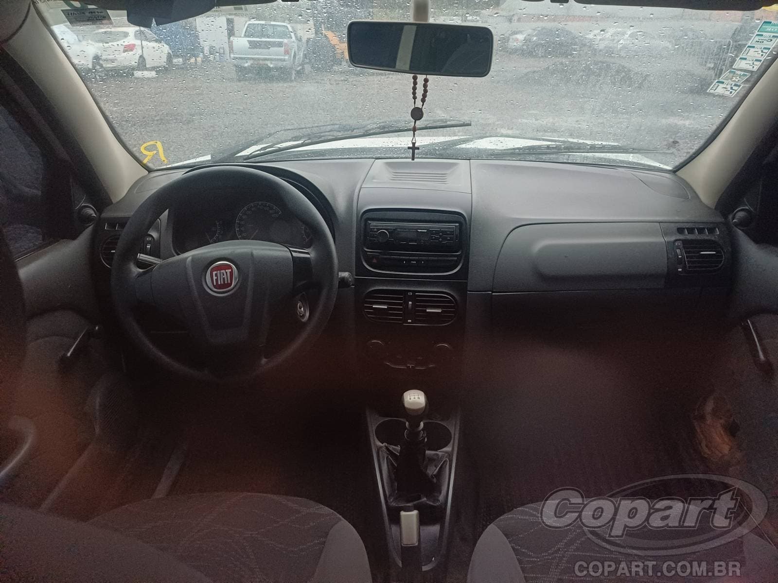 Fiat Strada 2013 — foto 9