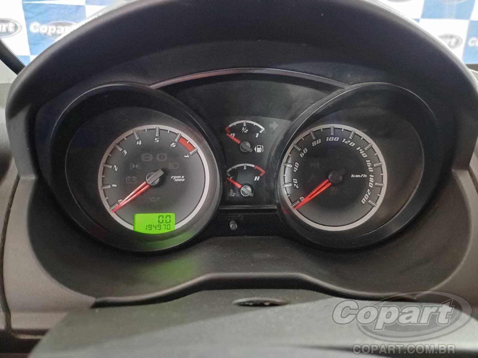 Ford Fiesta 2014 — foto 8