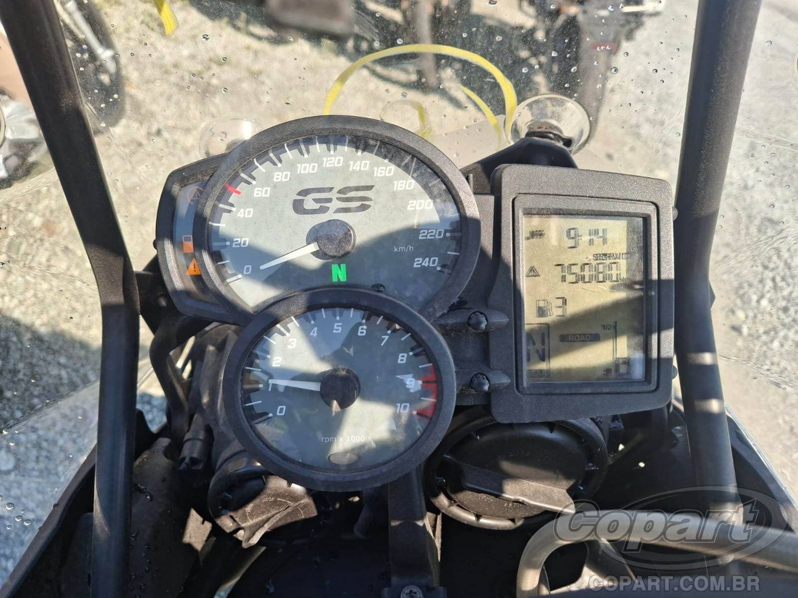 BMW F 800 2018 — foto 9