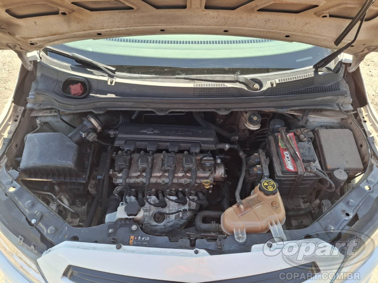 Chevrolet Onix 2015 — foto 7