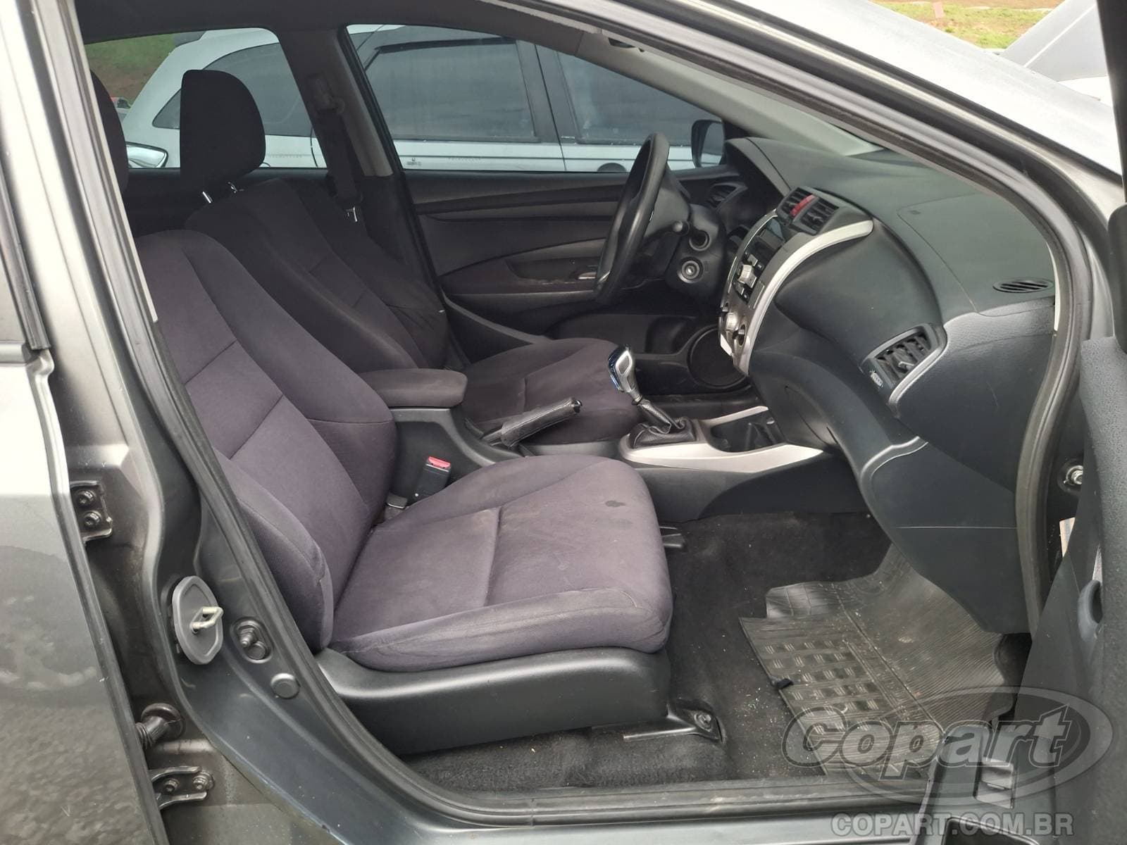 Honda City 2010 — foto 5