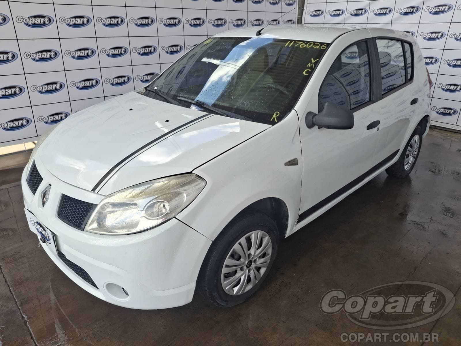 Renault Sandero 2011 — foto 2