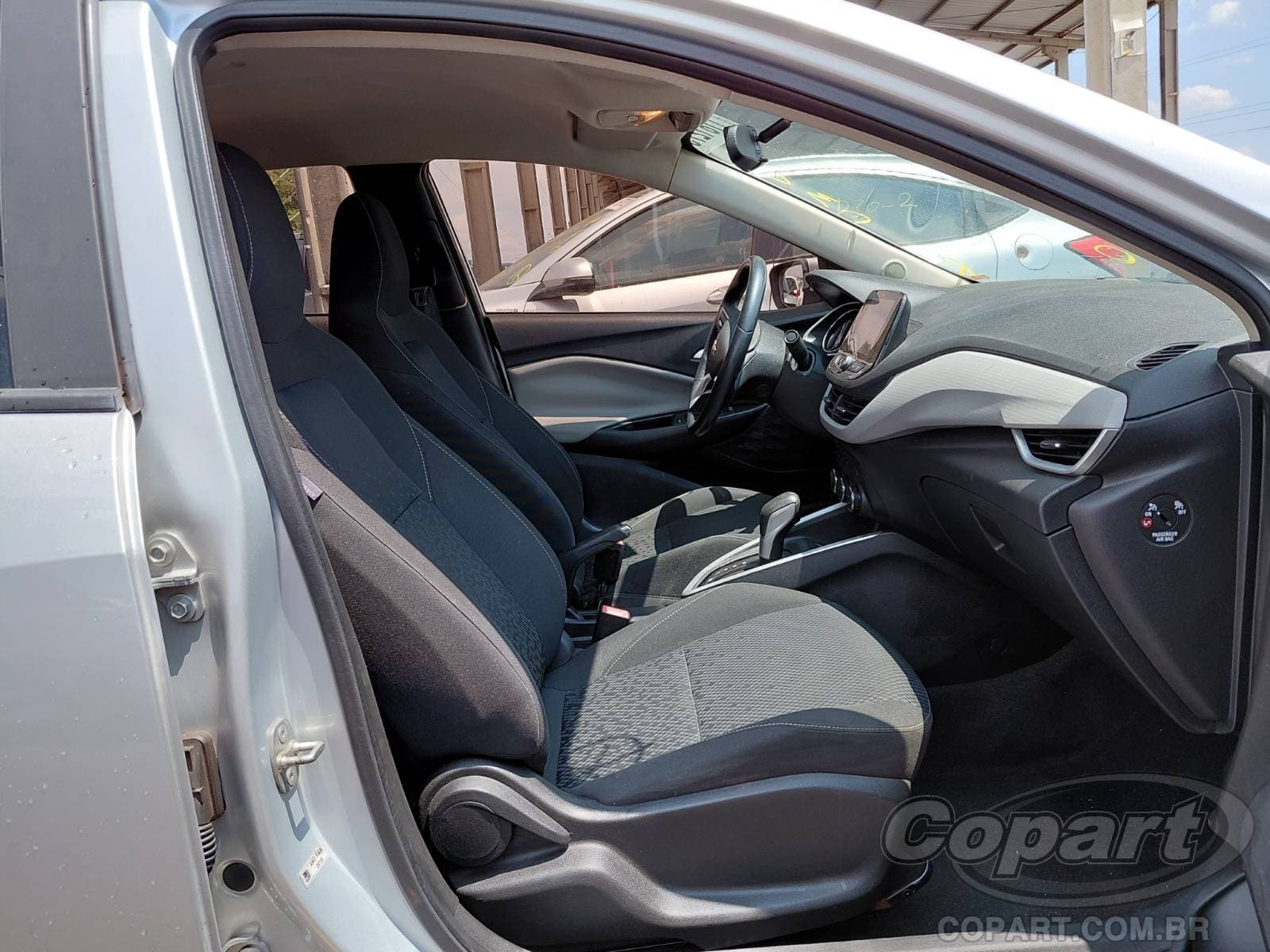 Chevrolet Onix Plus 2020 — foto 5
