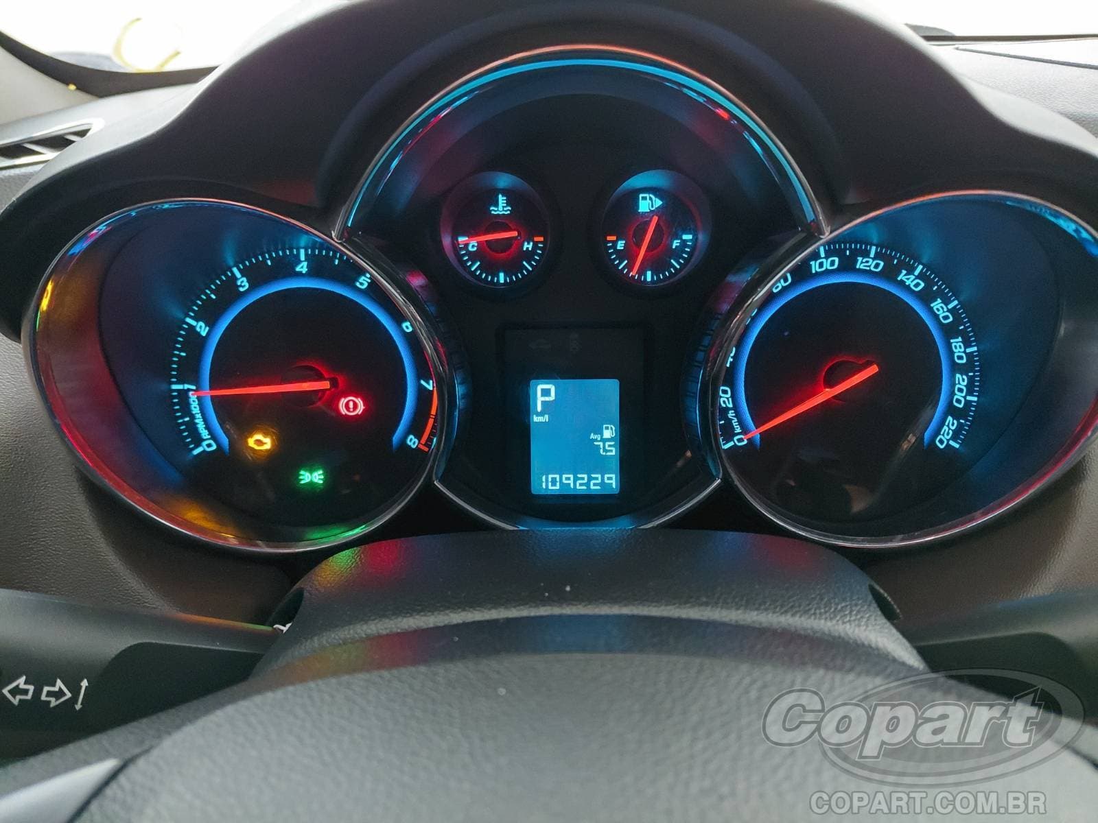 Chevrolet Cruze Hatch 2015 — foto 8