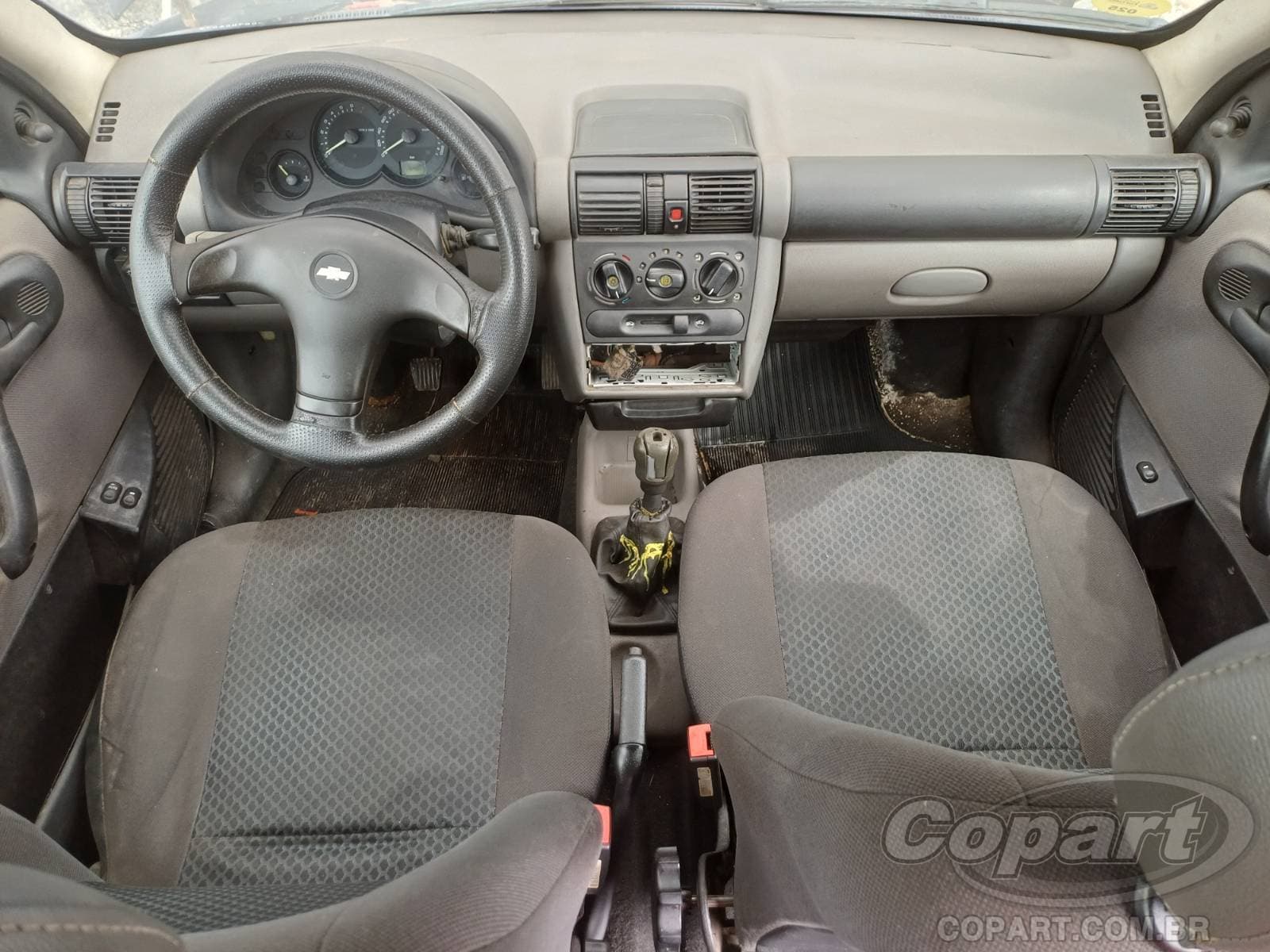 Chevrolet Classic 2012 — foto 9
