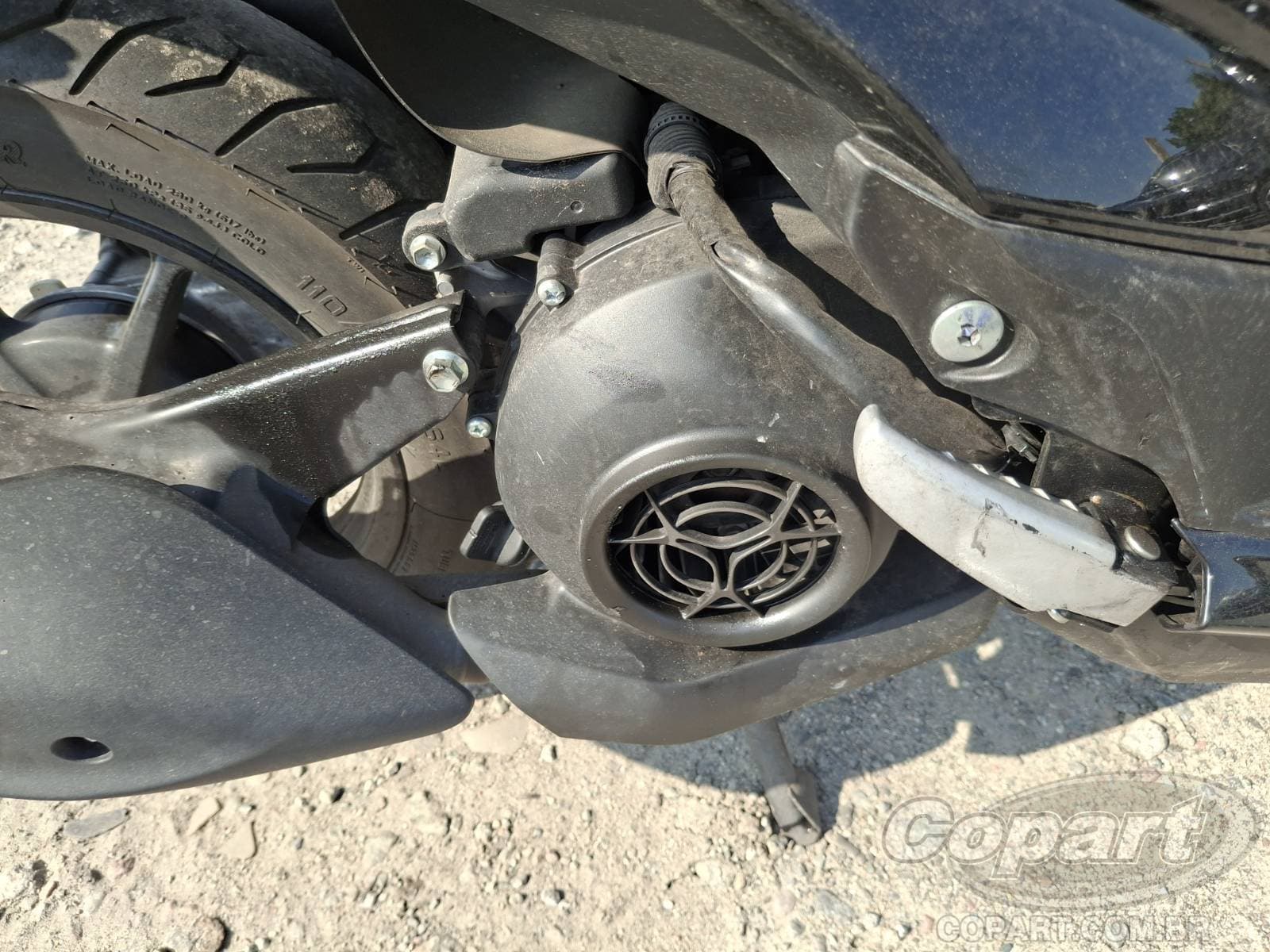 Yamaha Fluo 2024 — foto 5