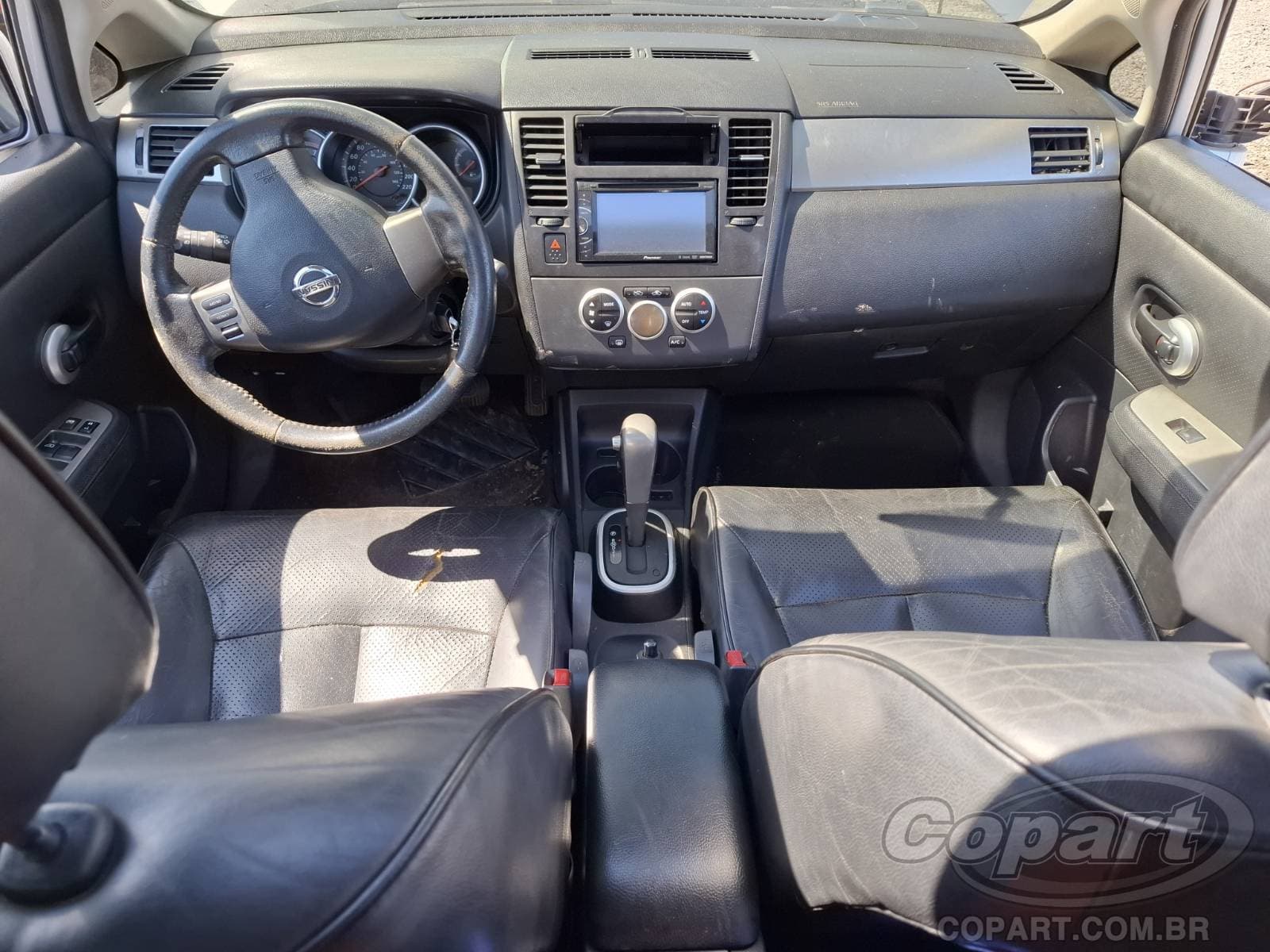 Nissan Tiida 2013 — foto 9