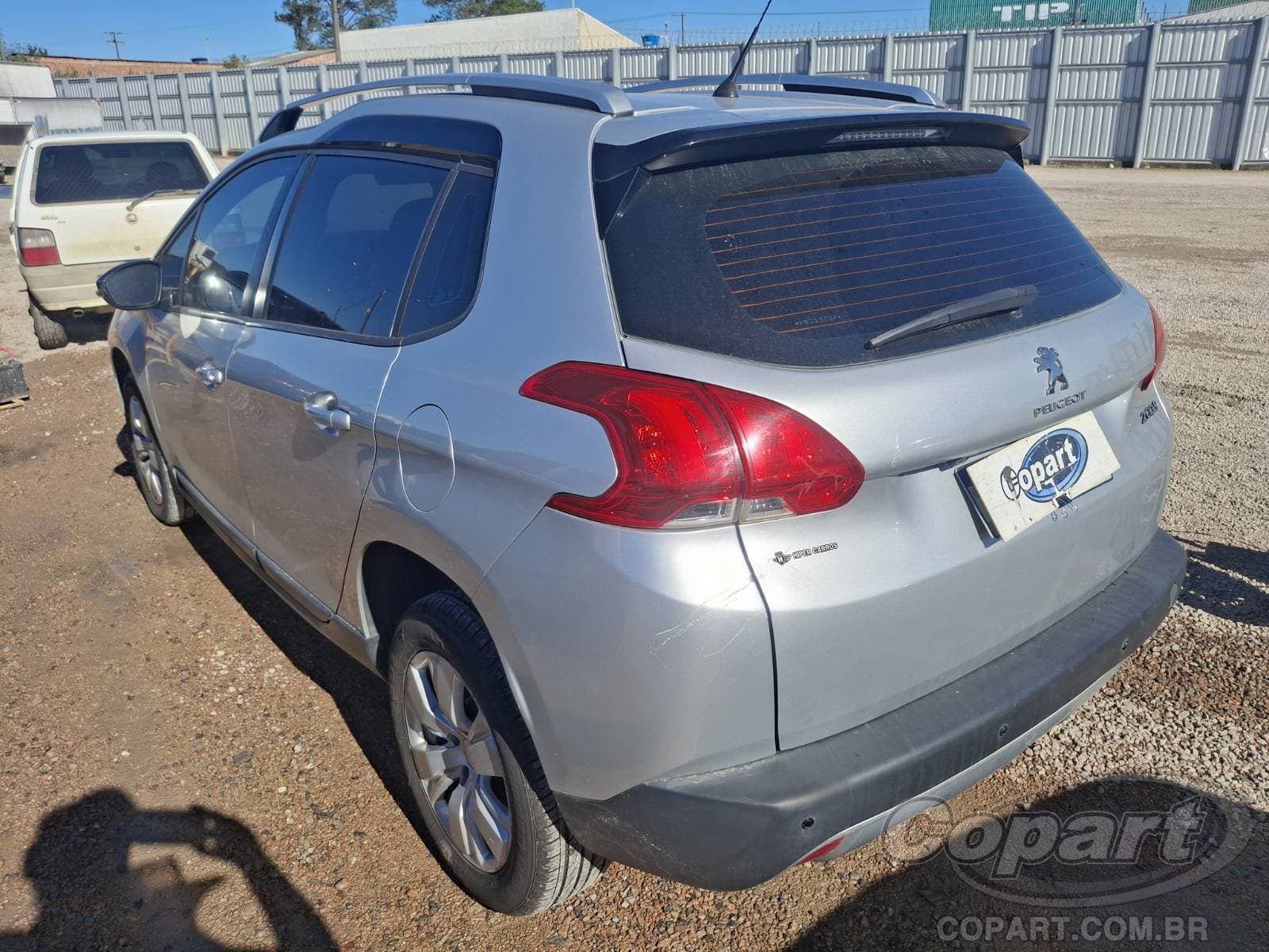 Peugeot 2008 2019 — foto 3