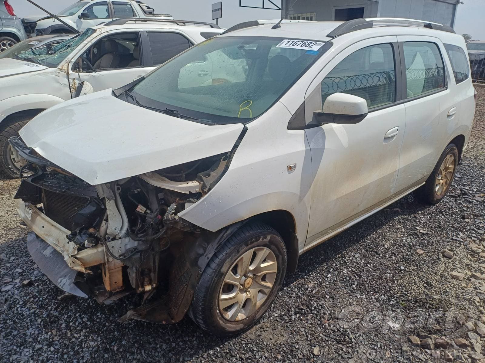 Chevrolet Spin 2014 — foto 2
