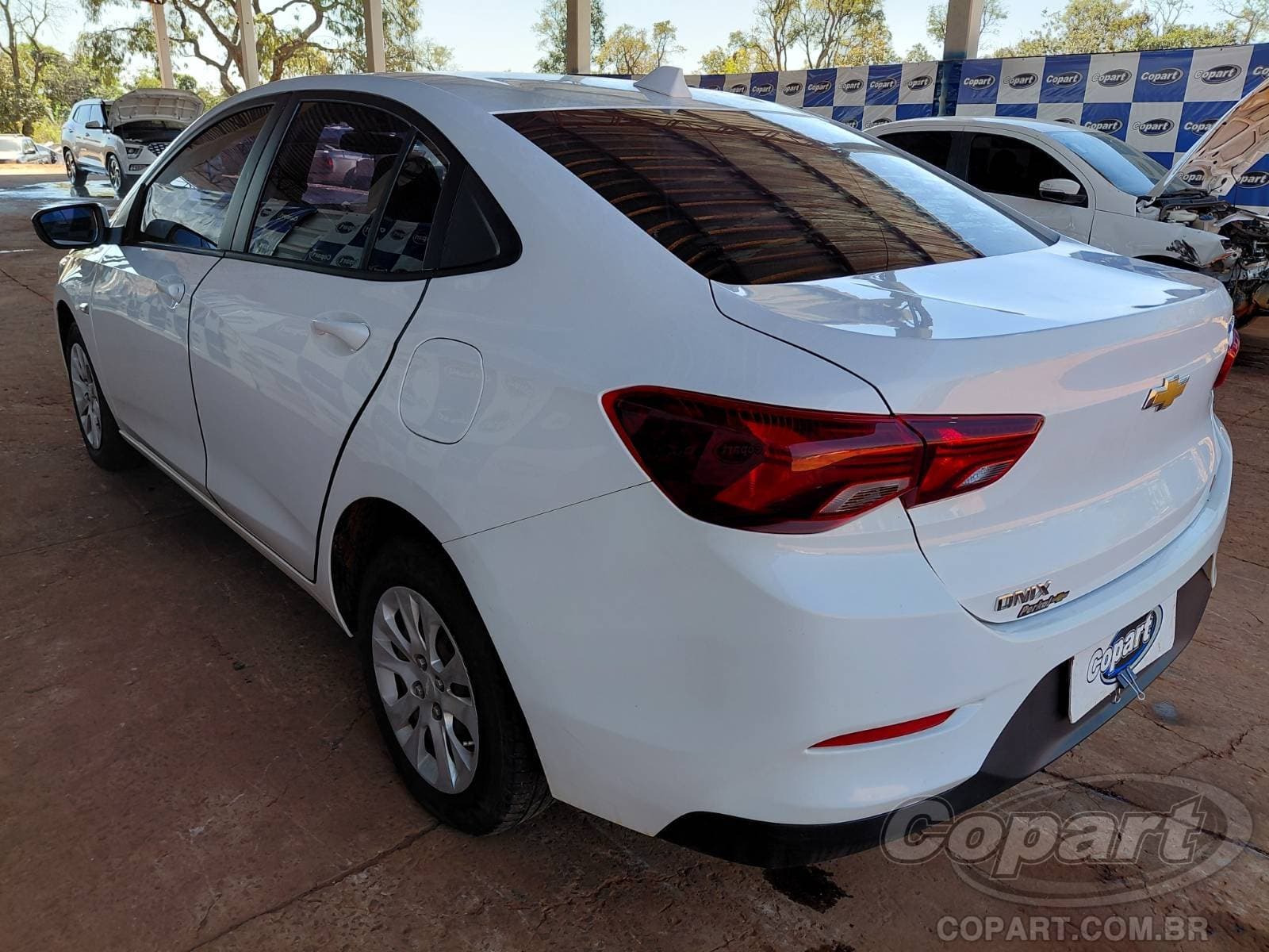 Chevrolet Onix Plus 2020 — foto 3