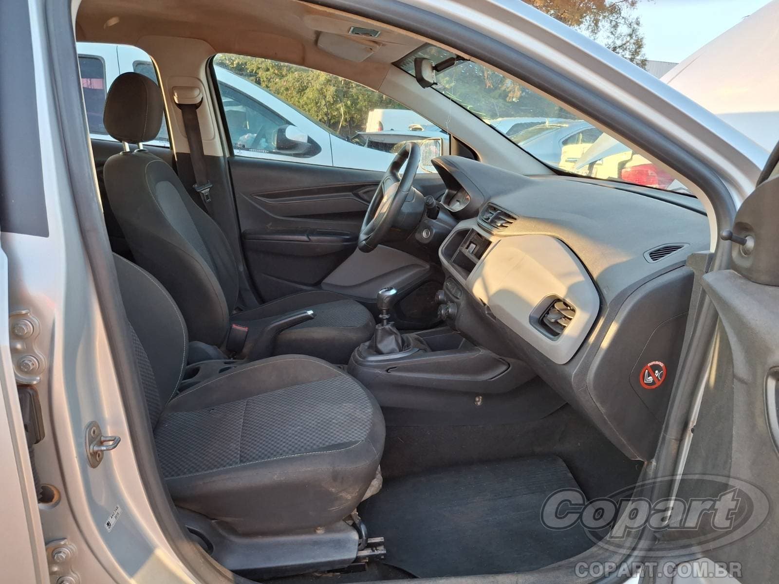Chevrolet Onix 2019 — foto 5