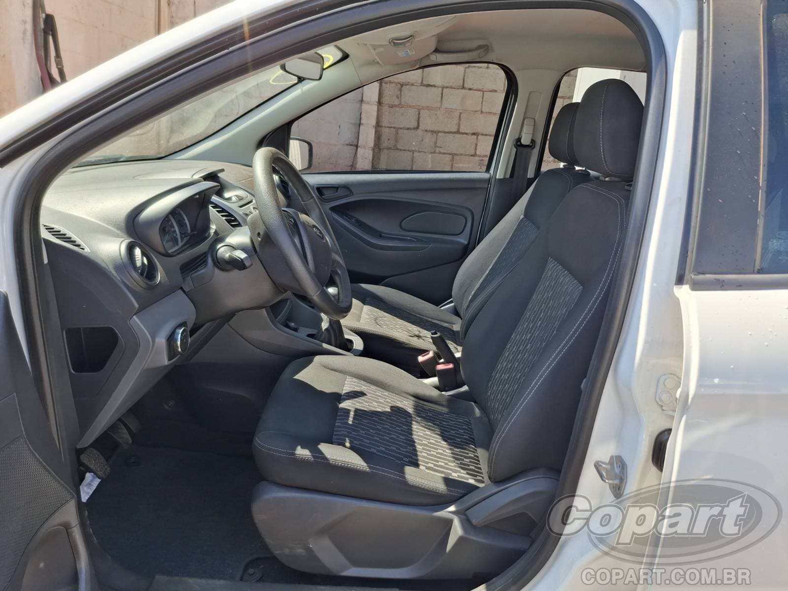 Ford KA 2015 — foto 5