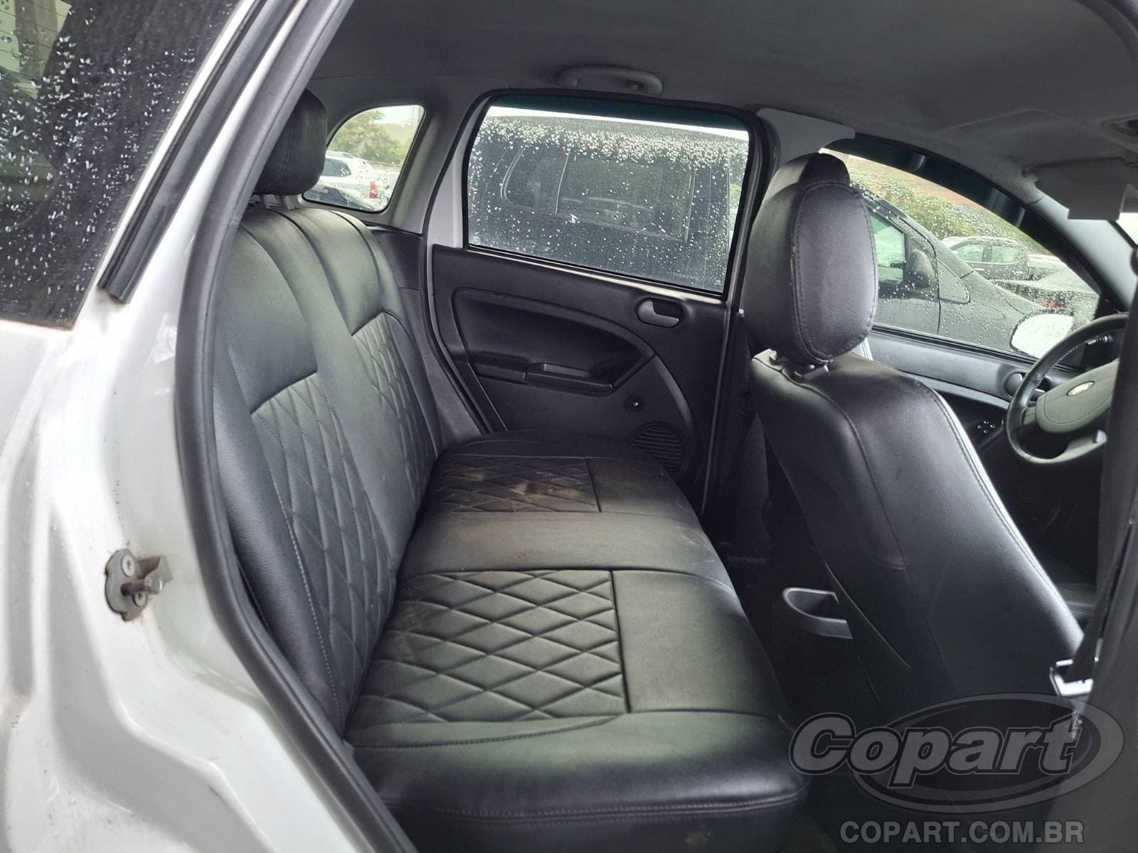 Ford Fiesta 2013 — foto 6