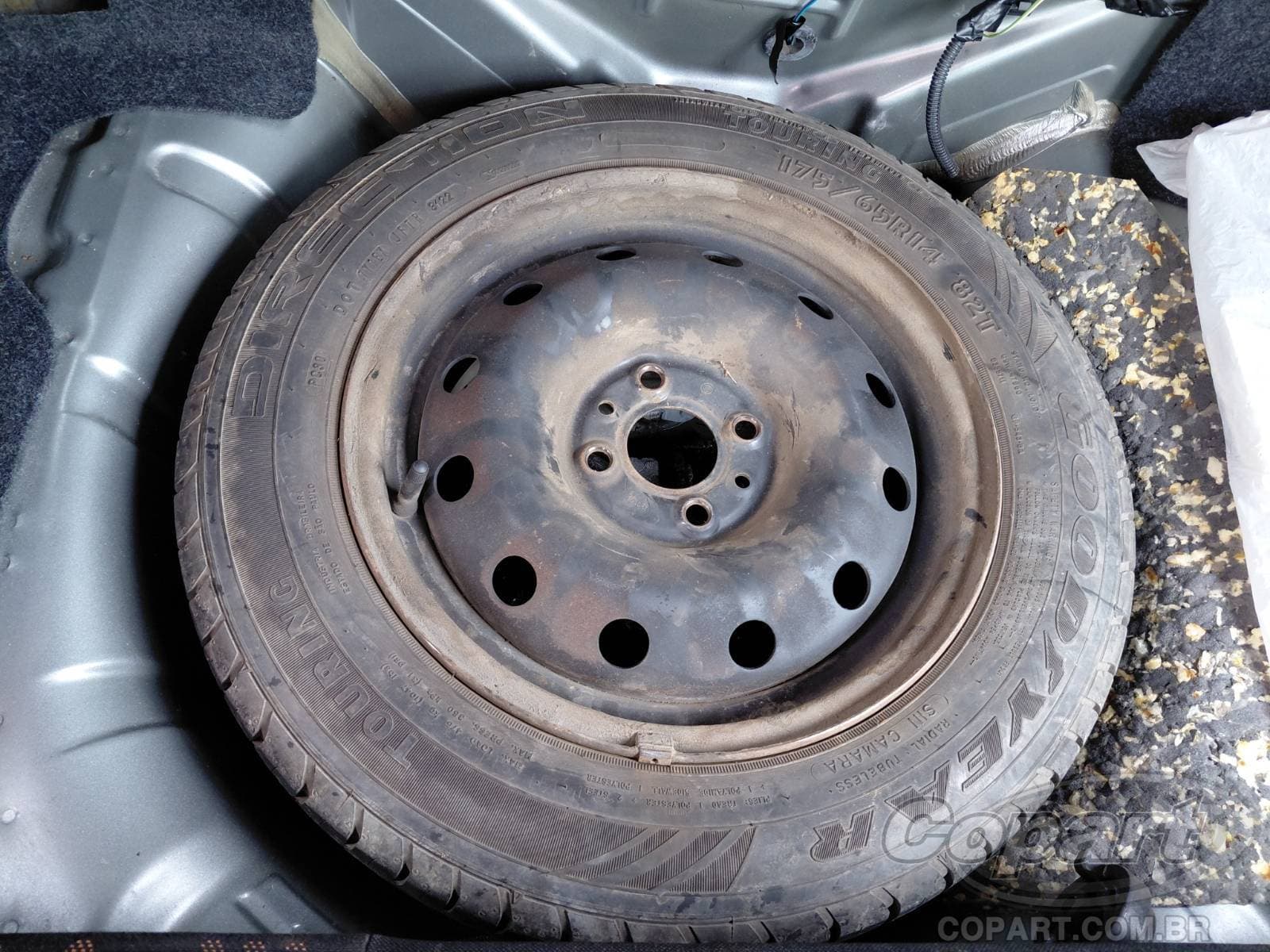 Fiat UNO 2016 — foto 10