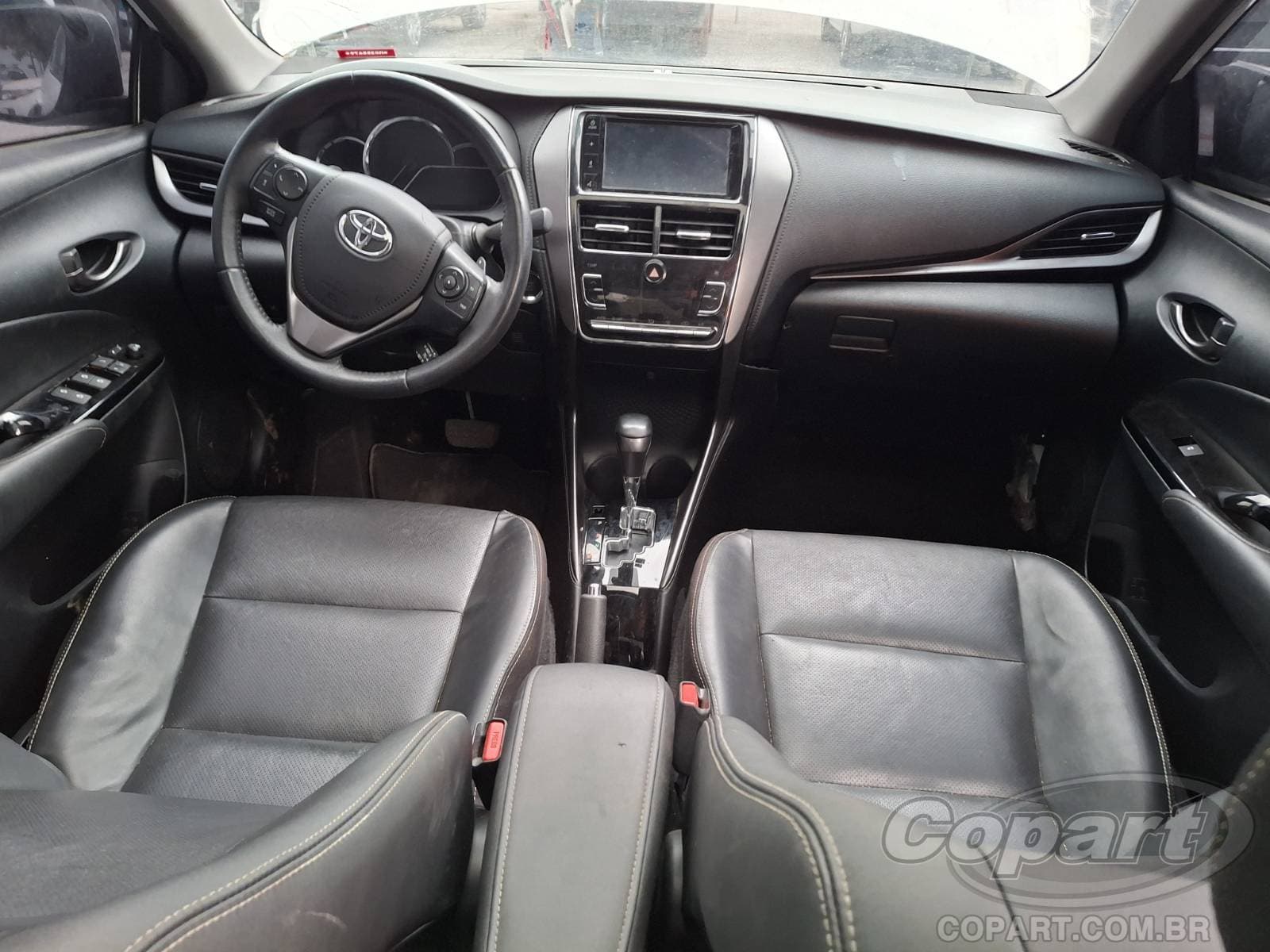 Toyota Yaris Seda 2024 — foto 9