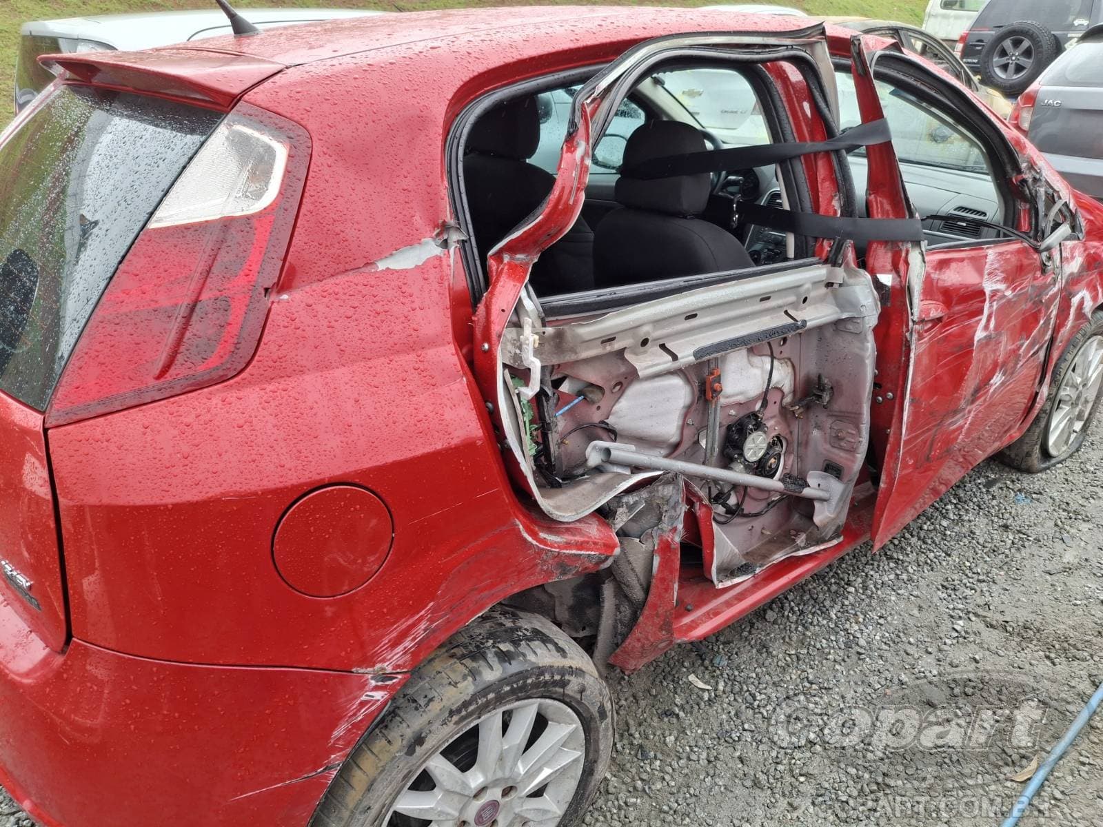 Fiat Punto 2011 — foto 12