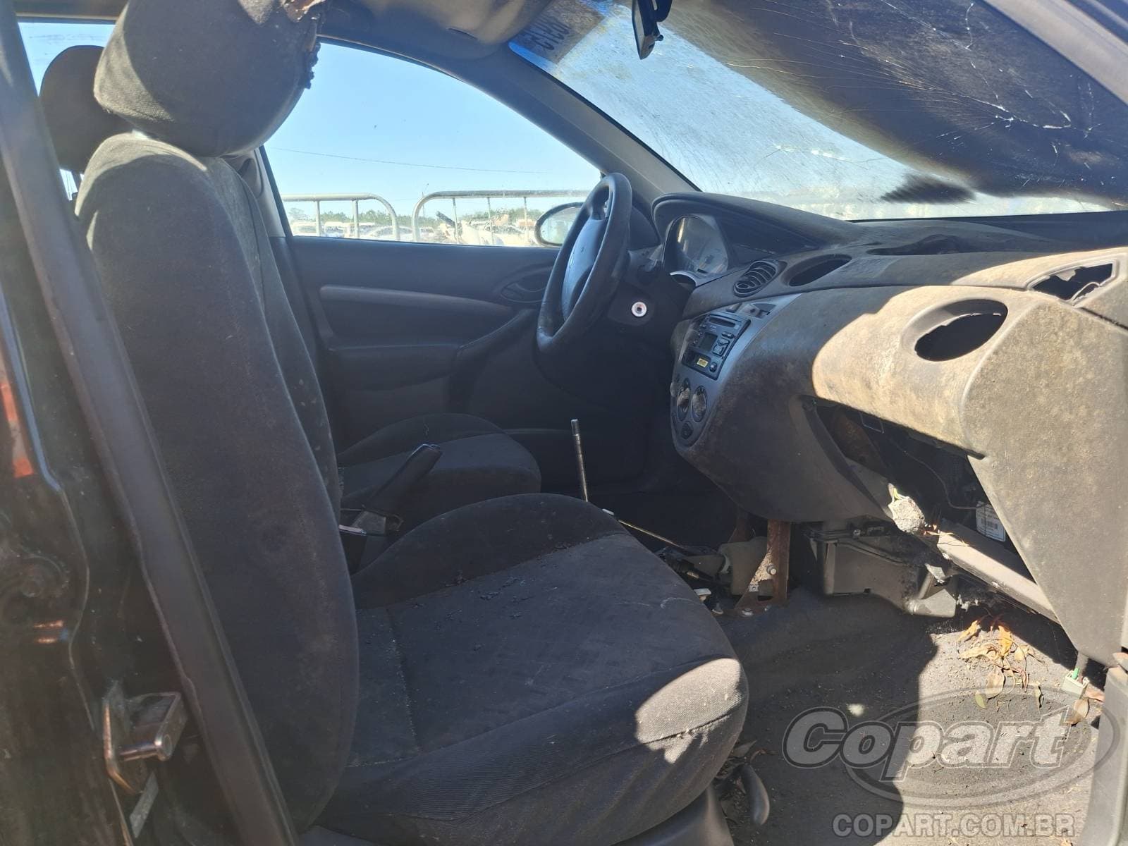 Ford Focus 2004 — foto 5