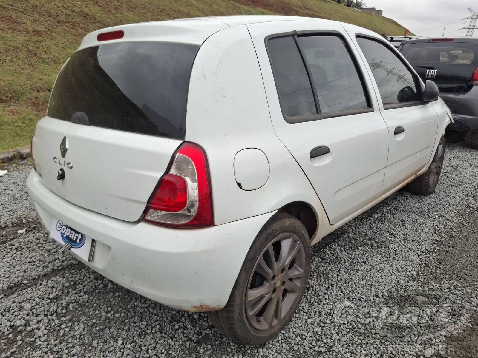 Renault Clio 2015 — foto 4