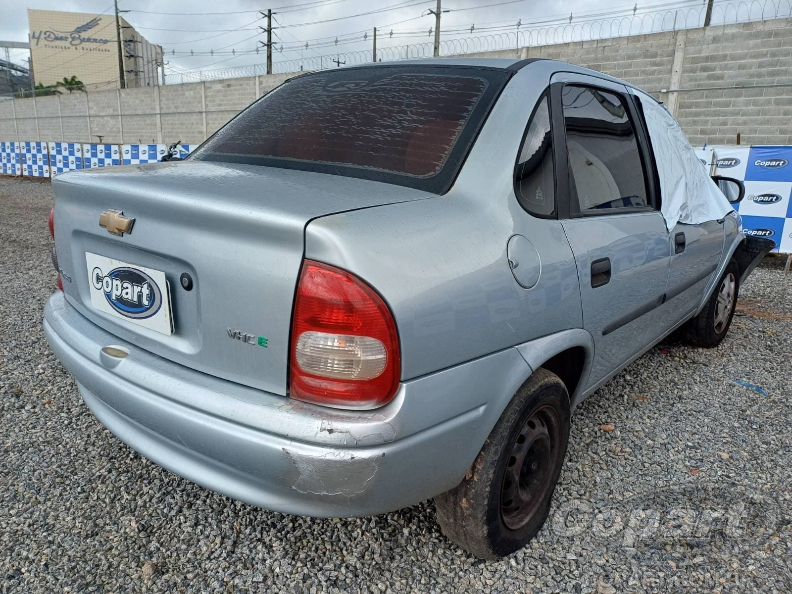 Chevrolet Classic 2010 — foto 4