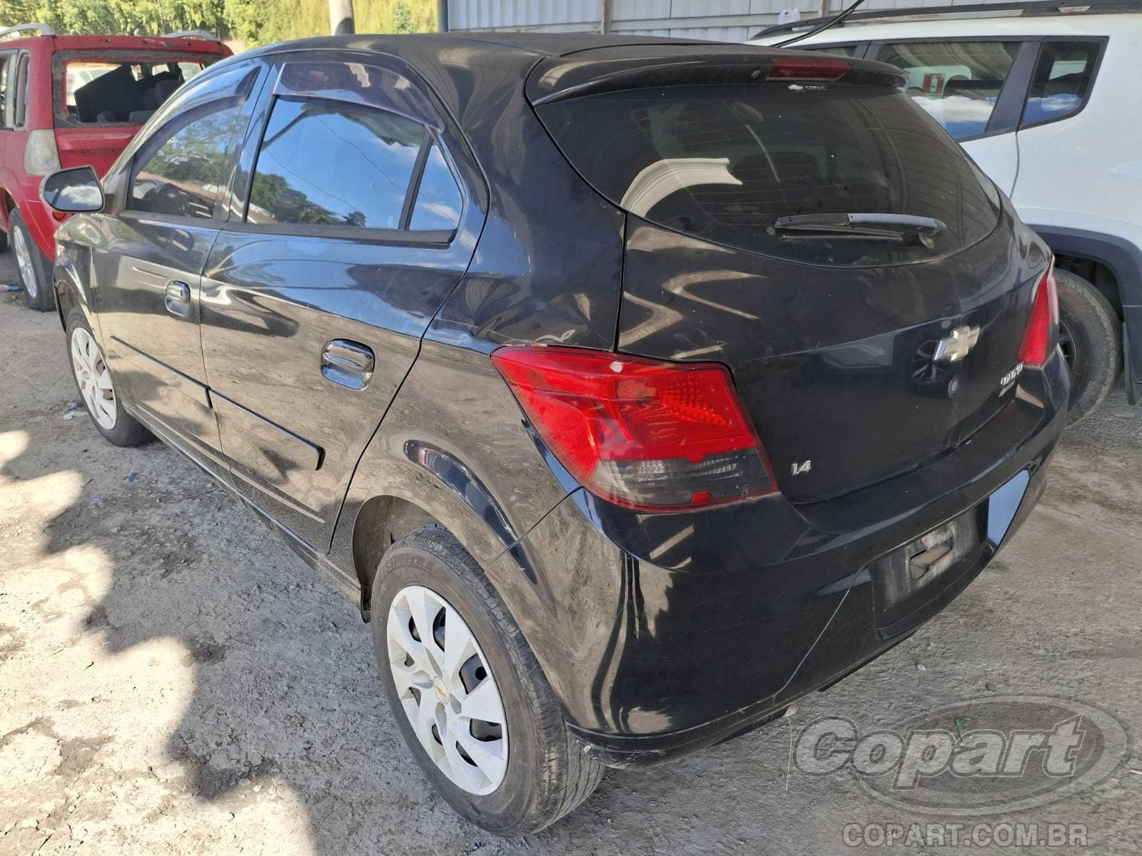 Chevrolet Onix 2016 — foto 3