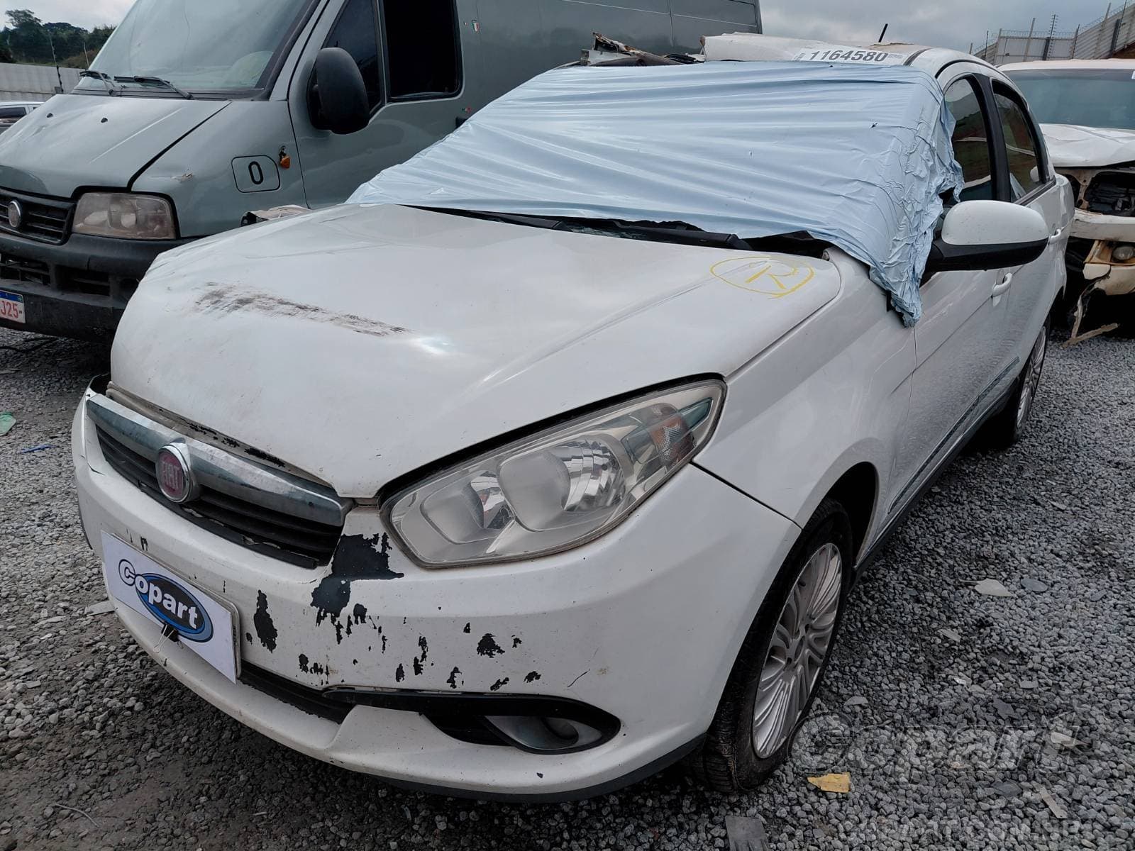 Fiat Grand Siena 2013 — foto 2