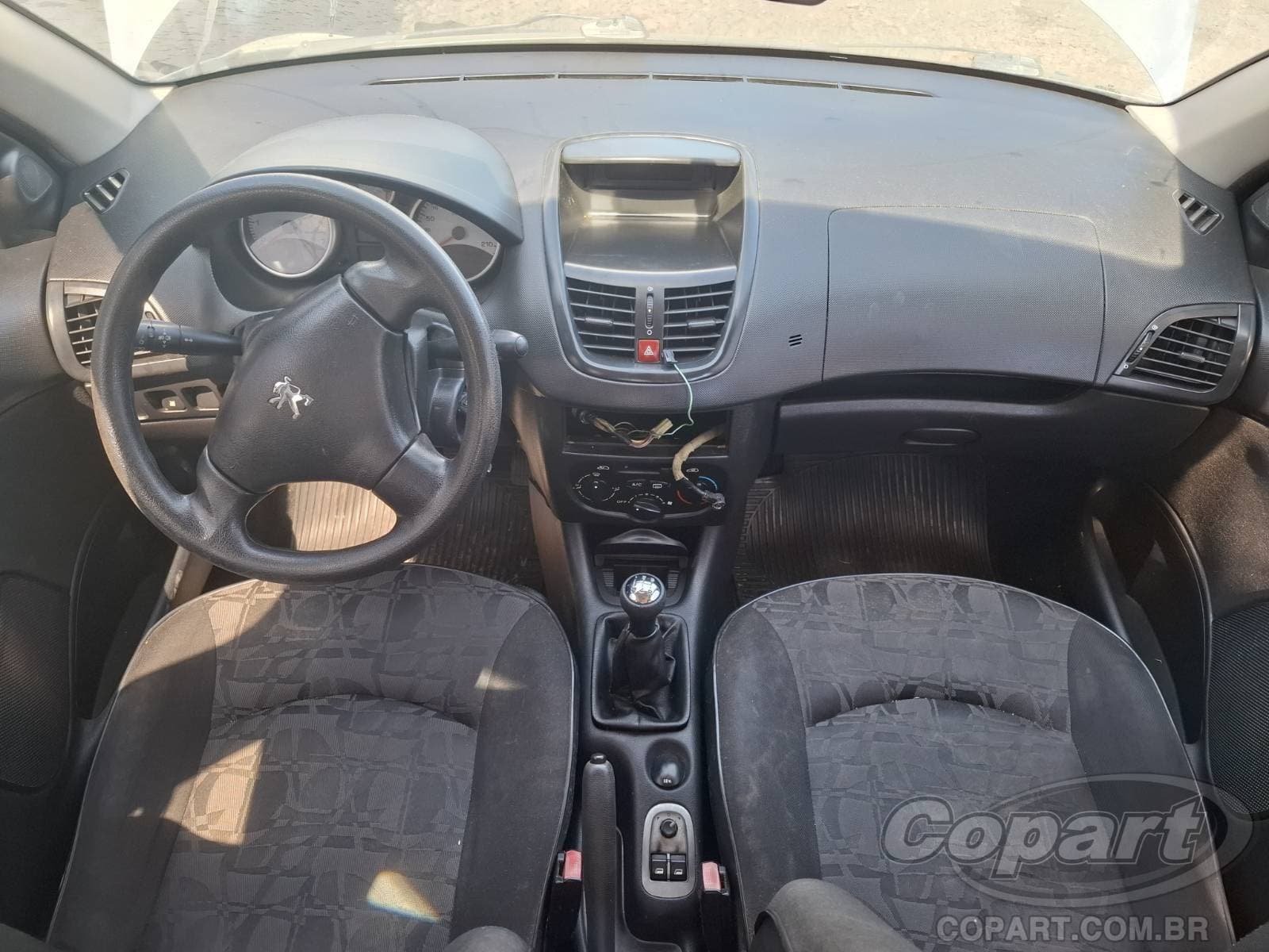 Peugeot 207 2010 — foto 9
