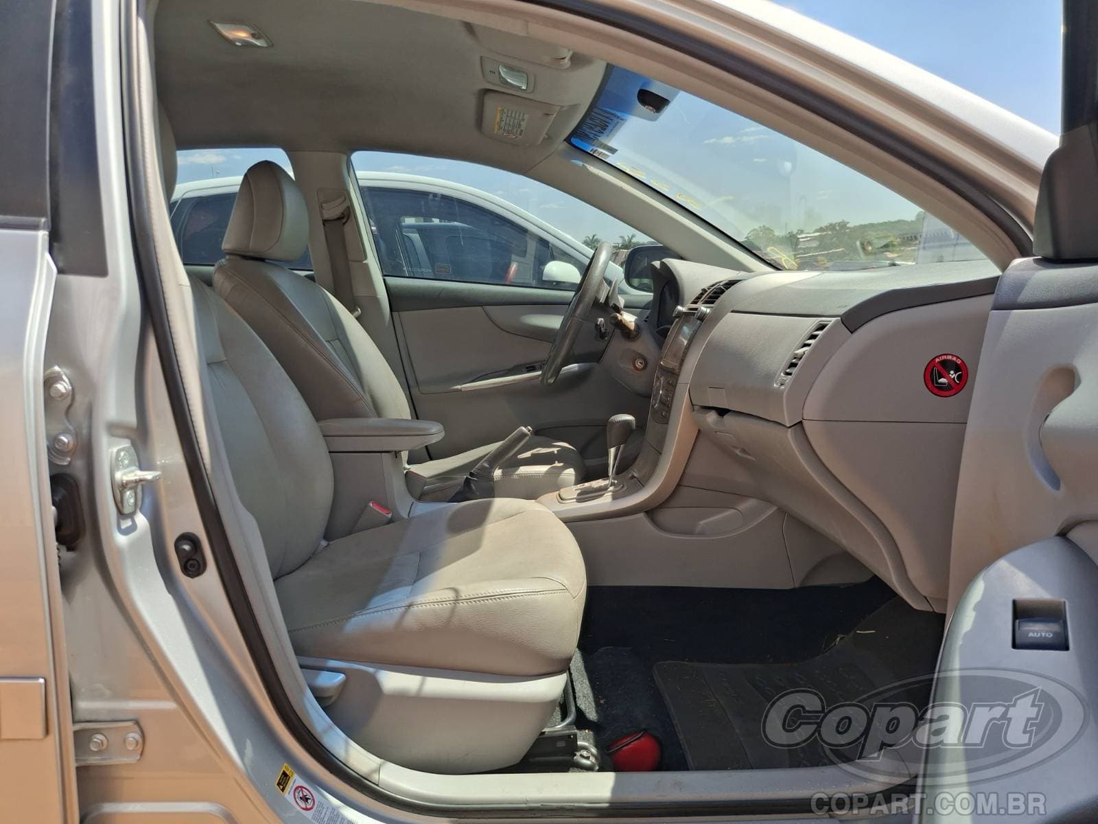 Toyota Corolla 2011 — foto 5