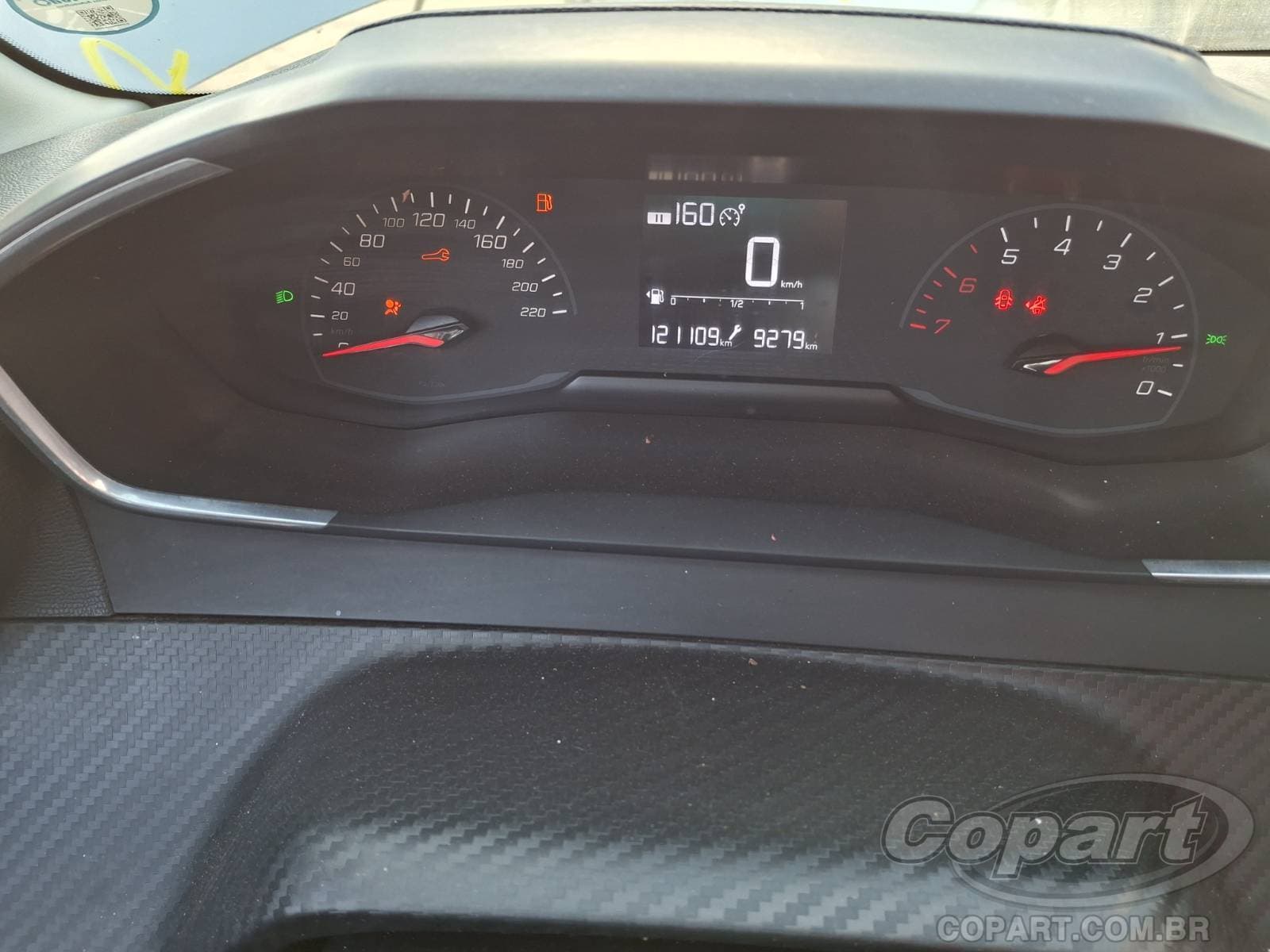 Peugeot 208 2022 — foto 8