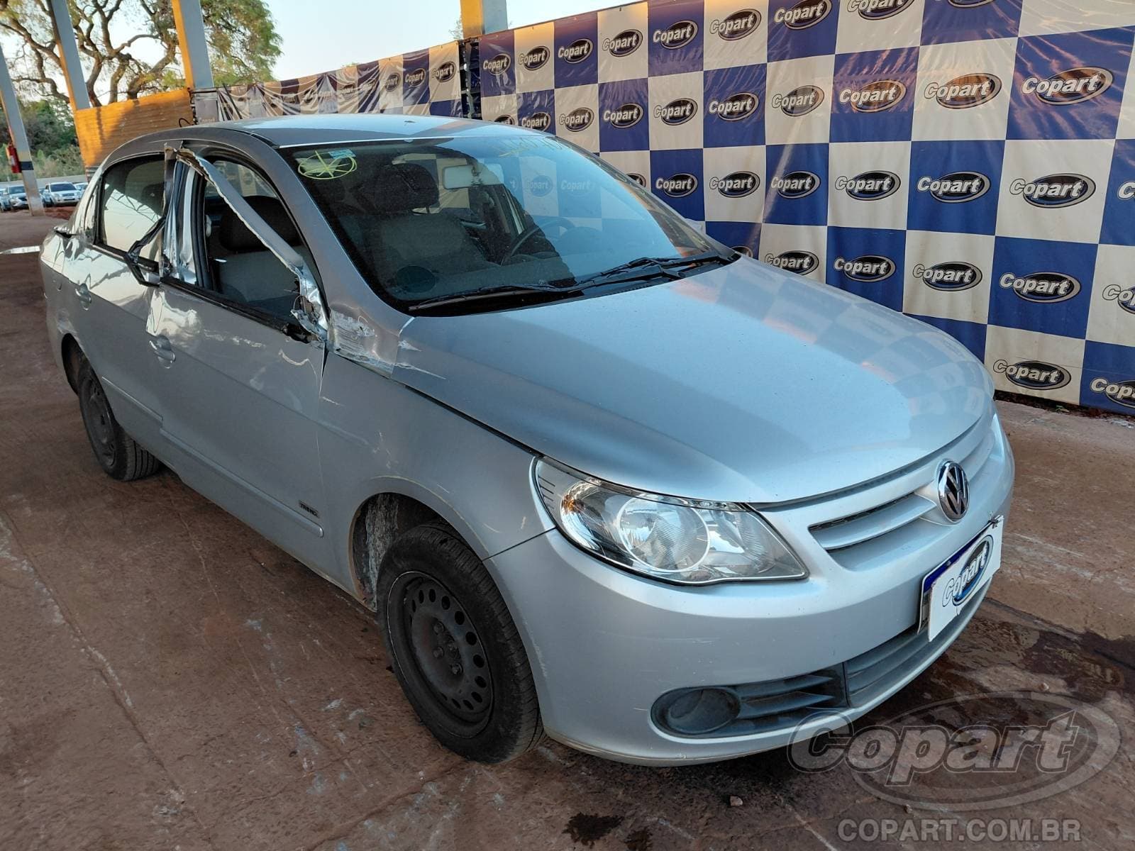 Volkswagen Voyage 1.0 TOTAL FLEX 2010