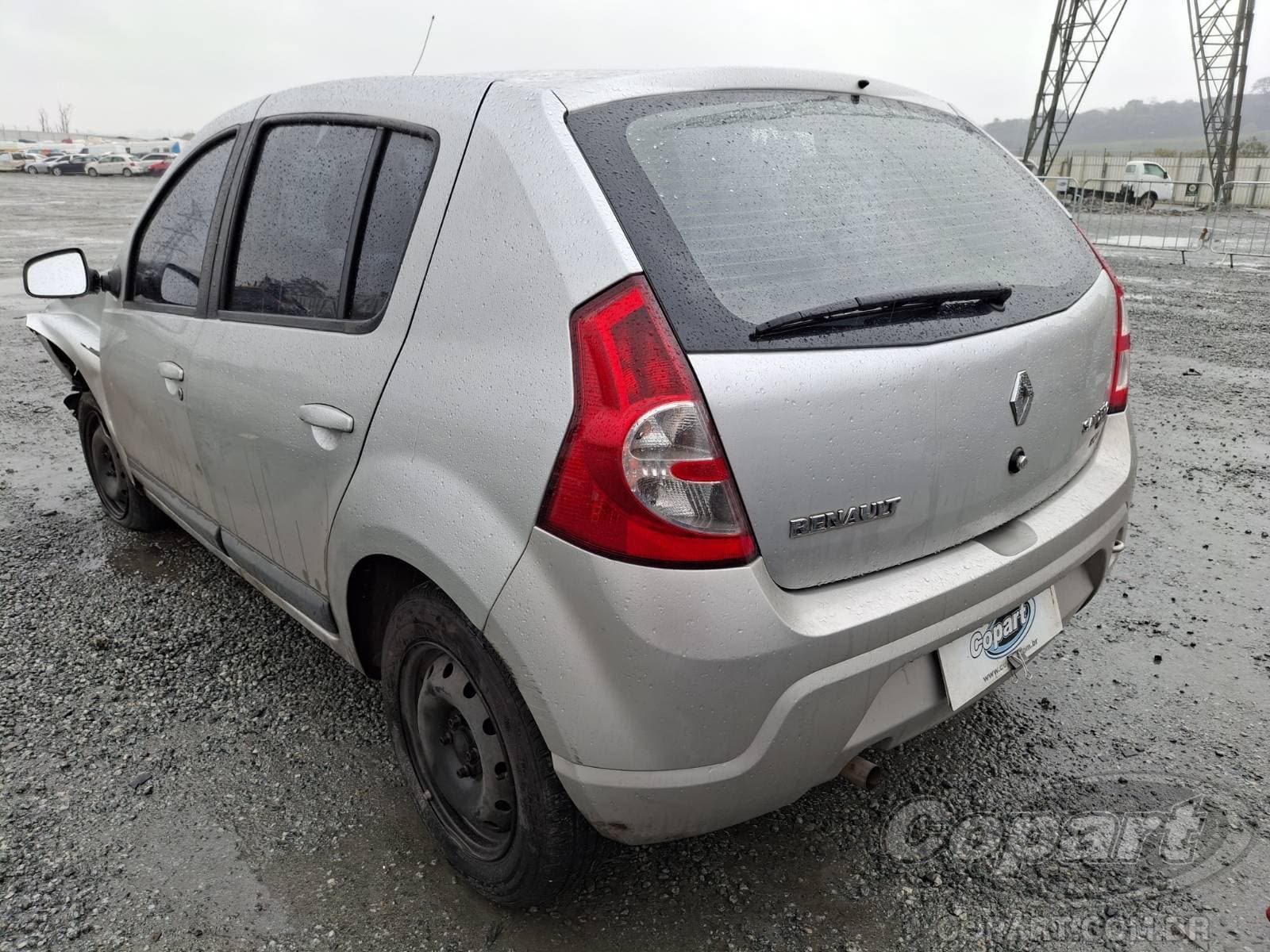 Renault Sandero 2010 — foto 3