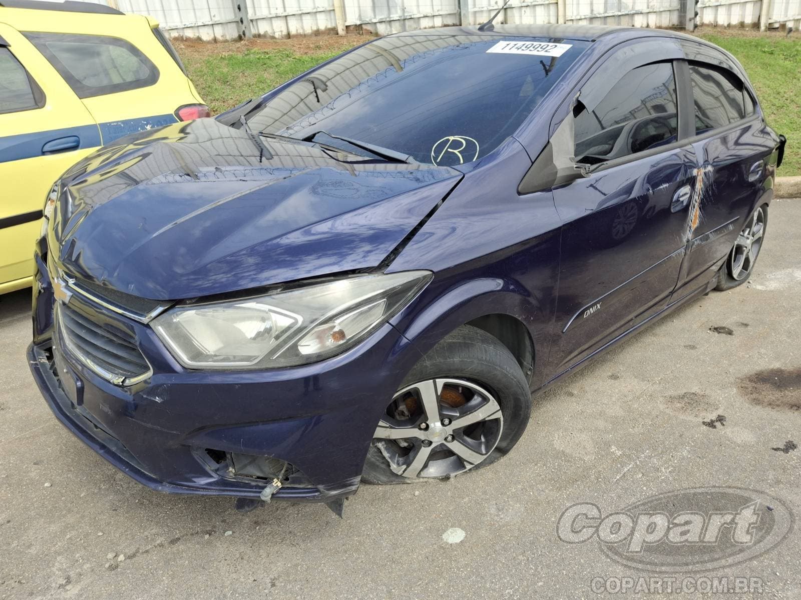 Chevrolet Onix 2018 — foto 2