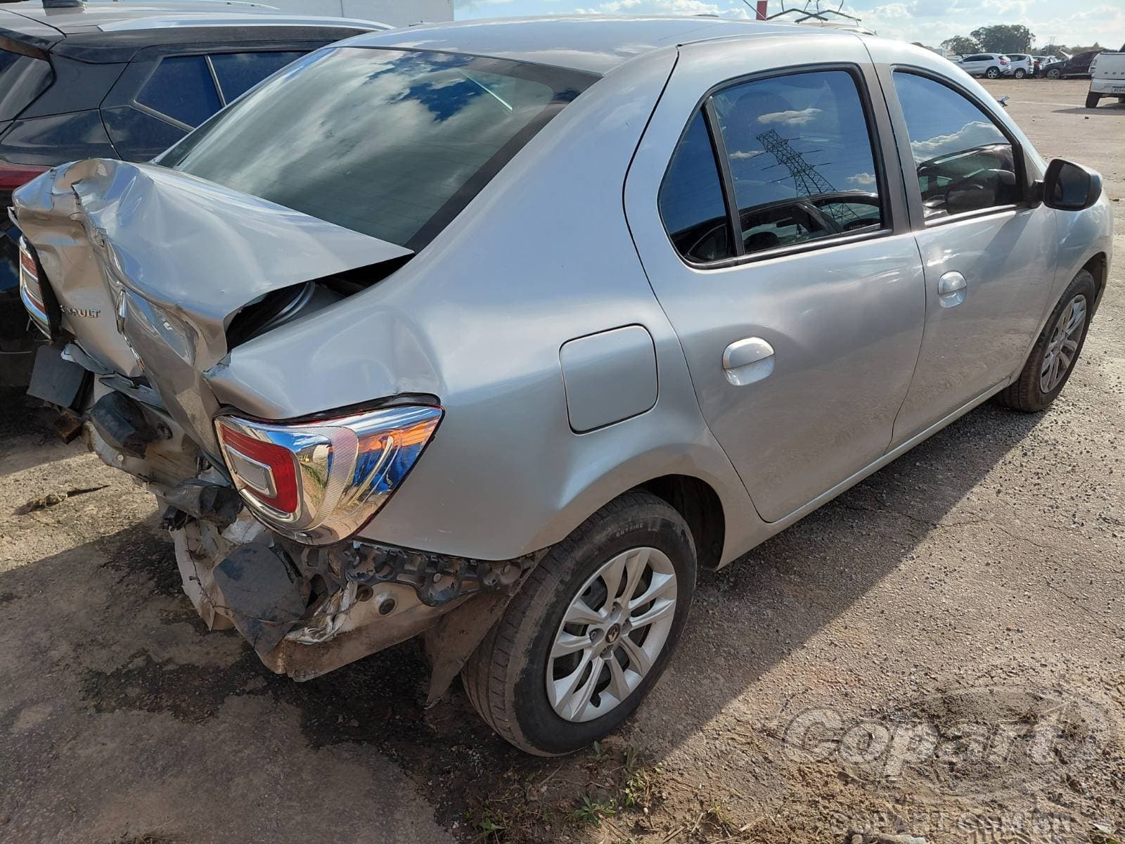 Renault Logan 2016 — foto 4
