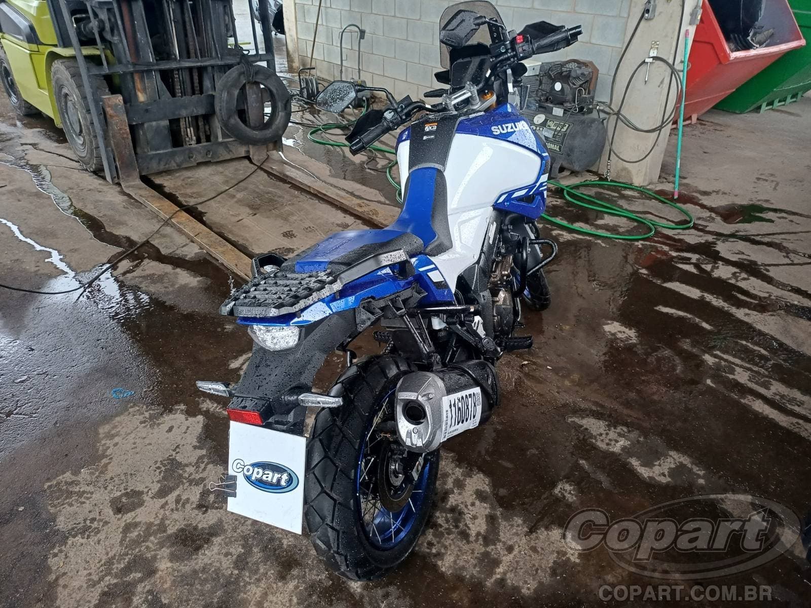 Suzuki V-strom 2026 — foto 4