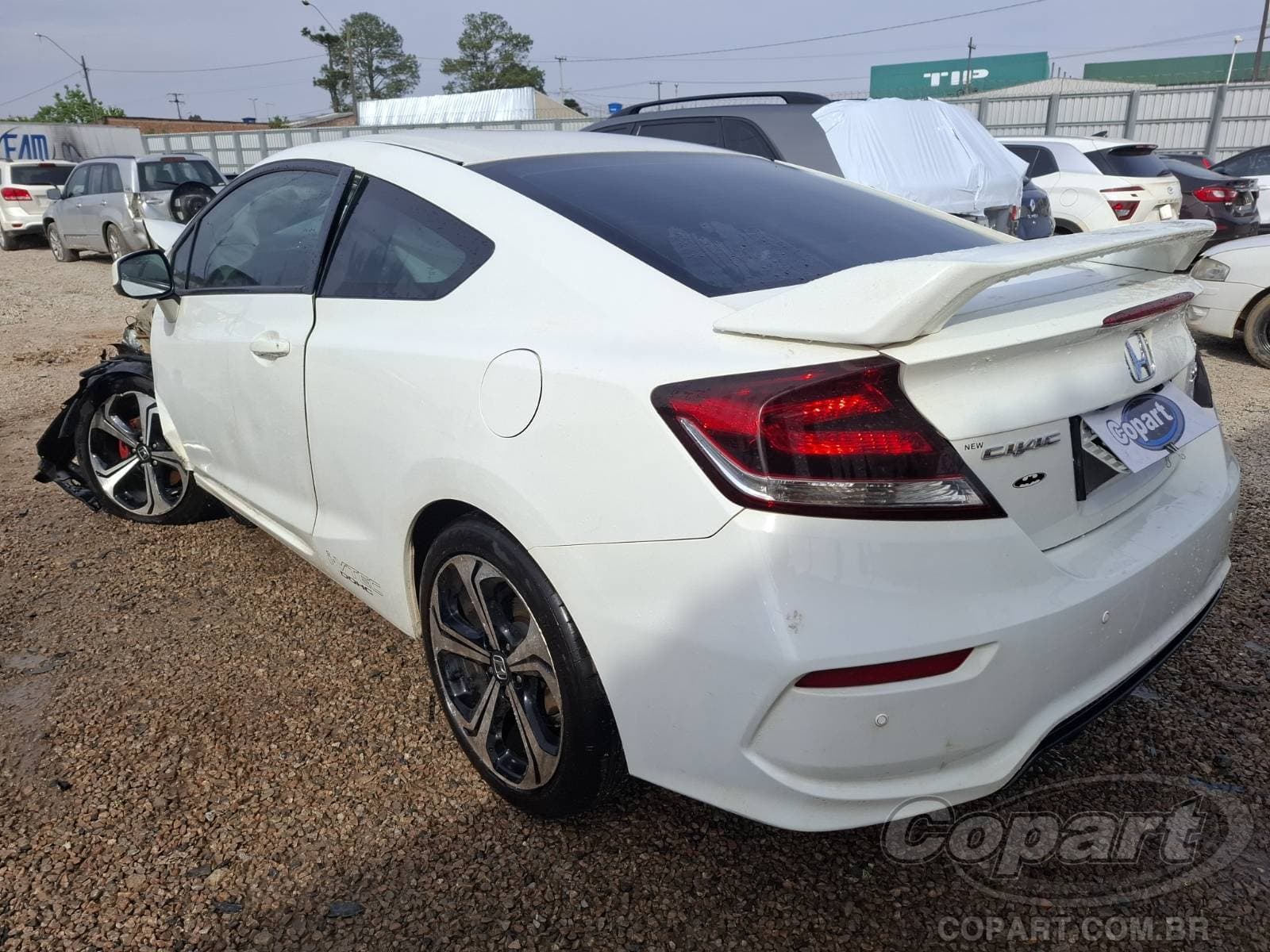 Honda Civic Coupe 2015 — foto 3