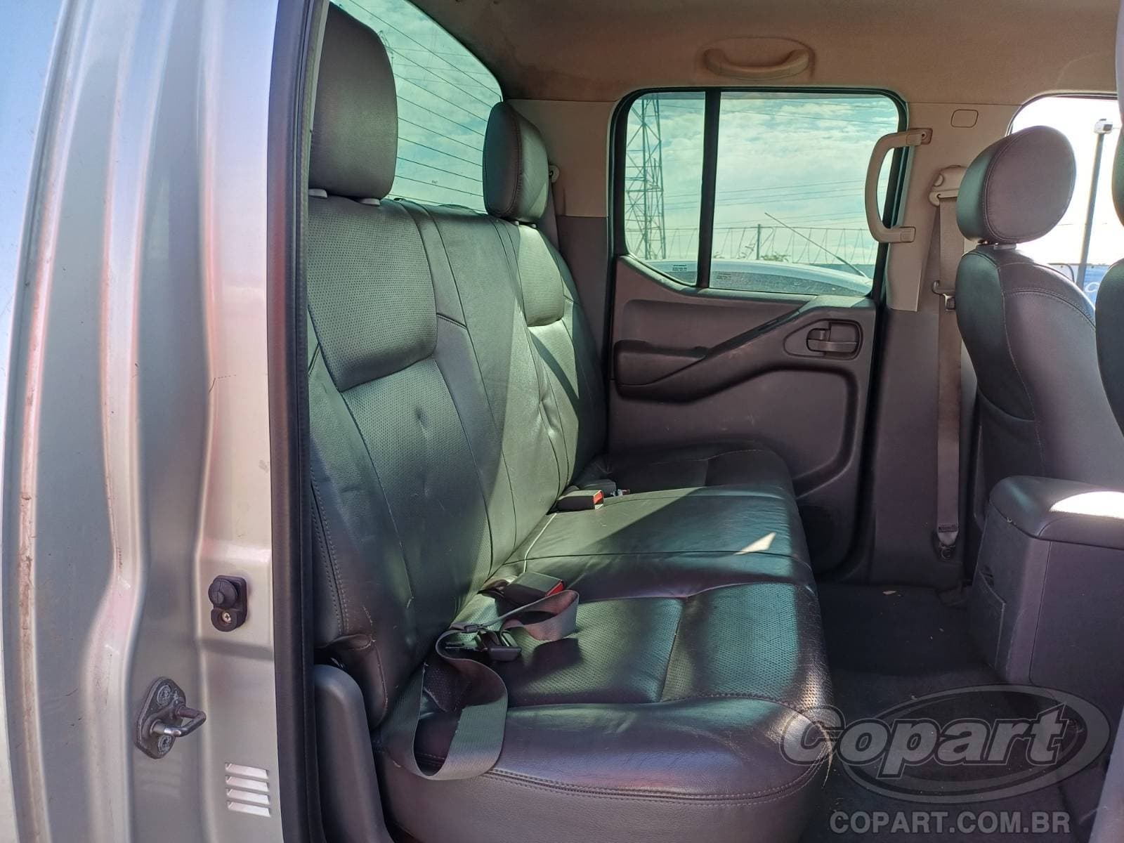 Nissan Frontier CD 2010 — foto 6