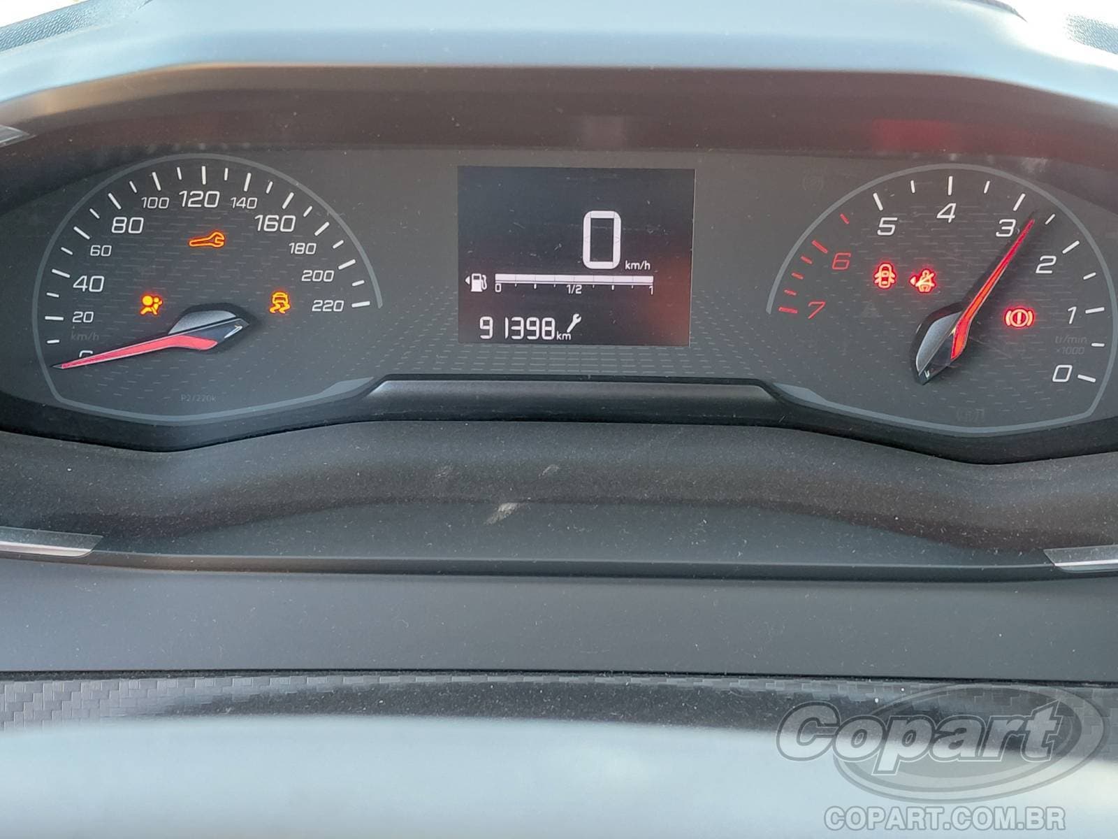 Peugeot 208 2023 — foto 8