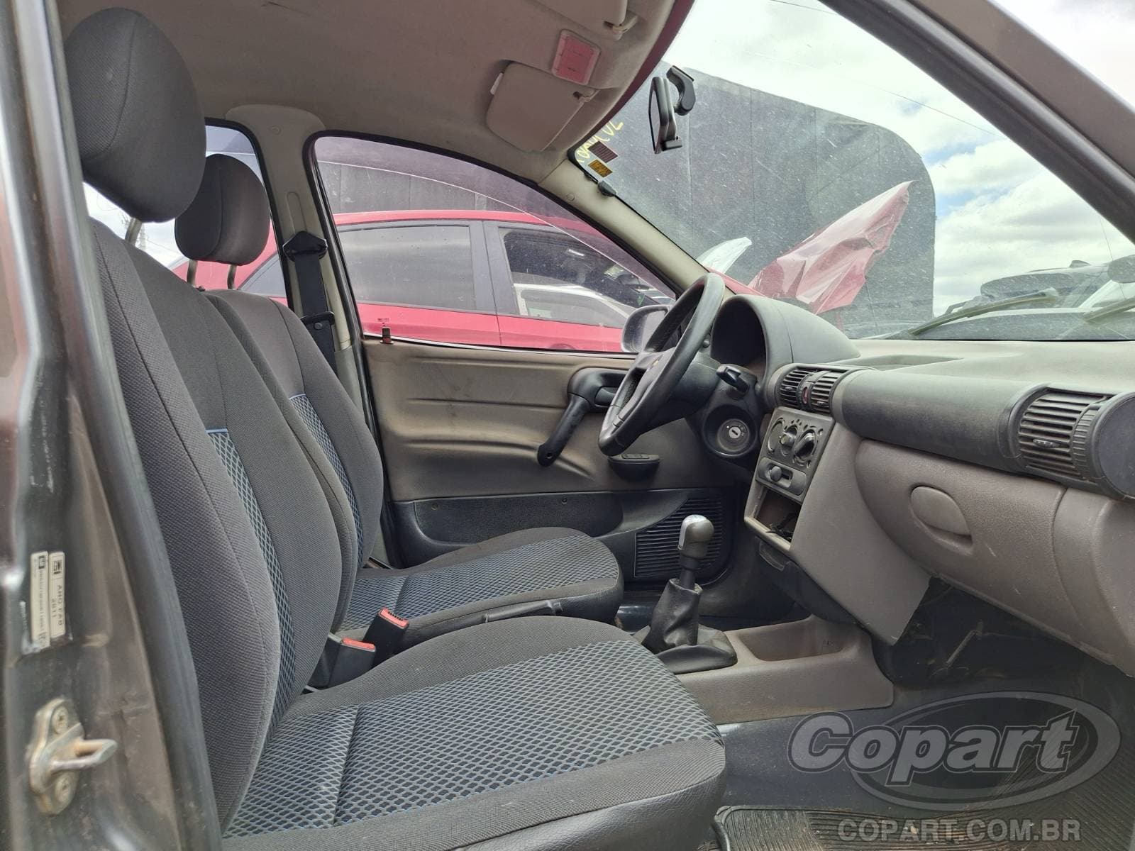 Chevrolet Classic 2012 — foto 5