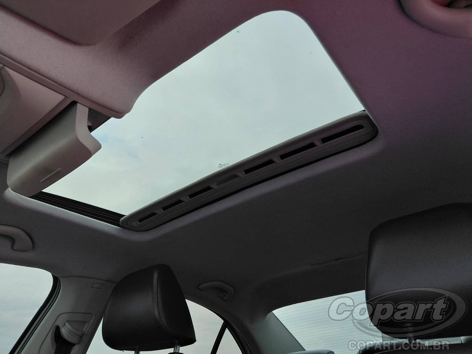 Volkswagen Jetta 2013 — foto 11