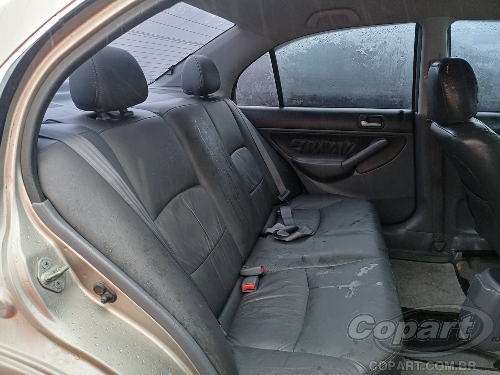 Honda Civic 2004 — foto 6